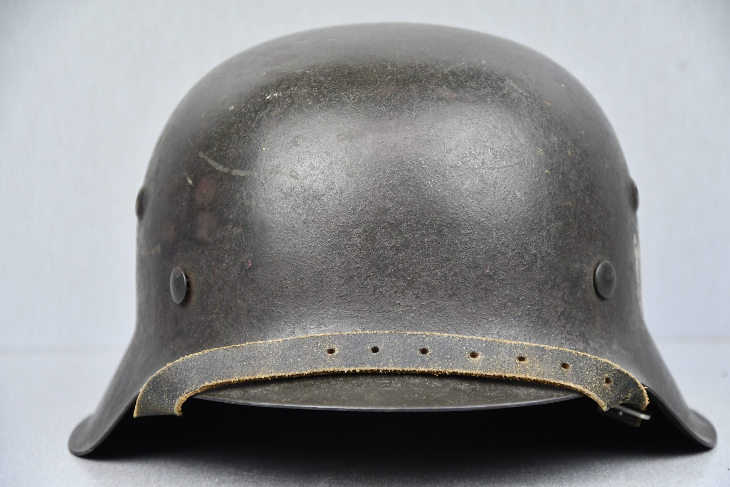 M42 army (Heer) single decal steel helmet hkp66 — image 3