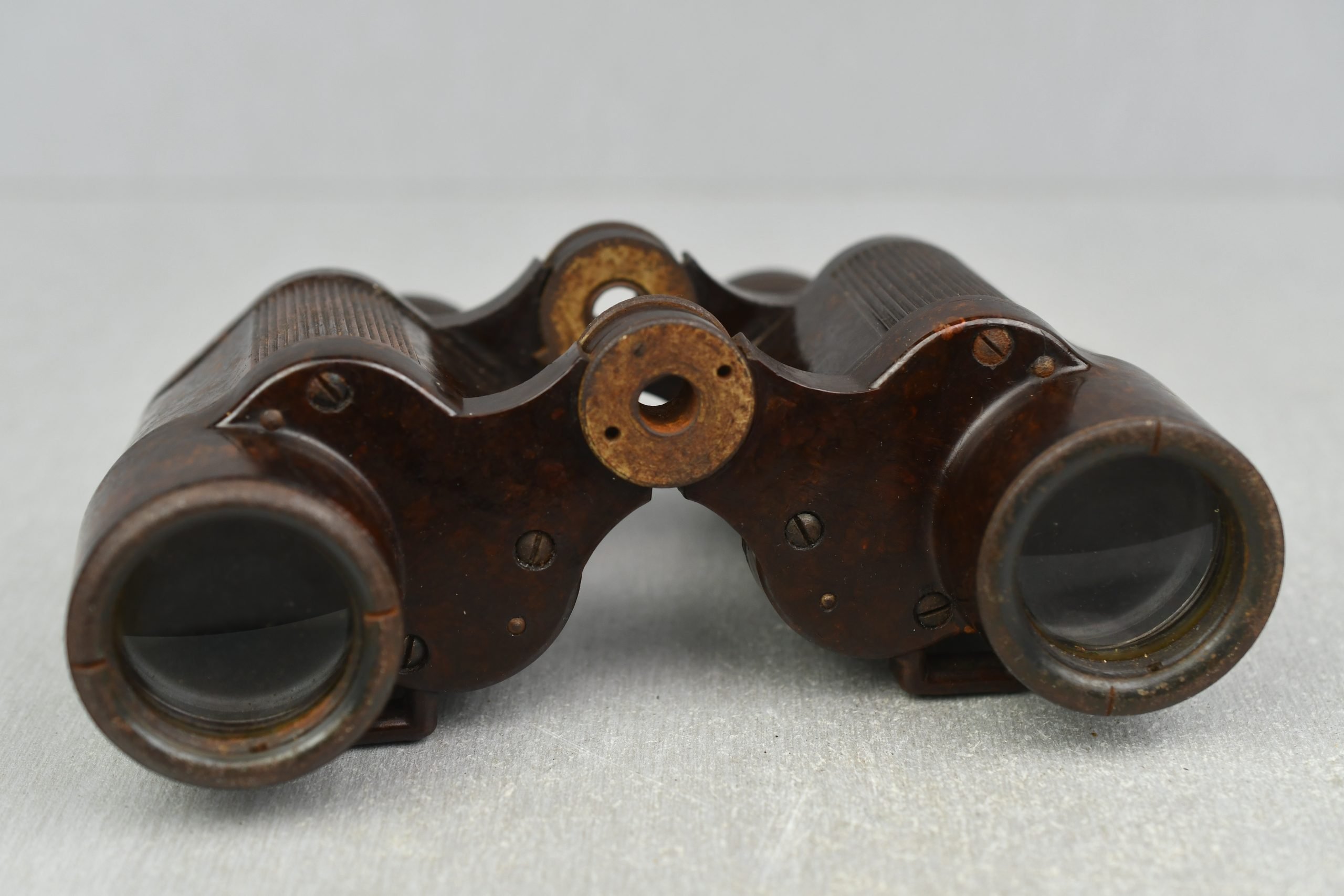 RARE Wehrmacht bakelite 6×30 binoculars 'Dienstglast' by CNX — image 6
