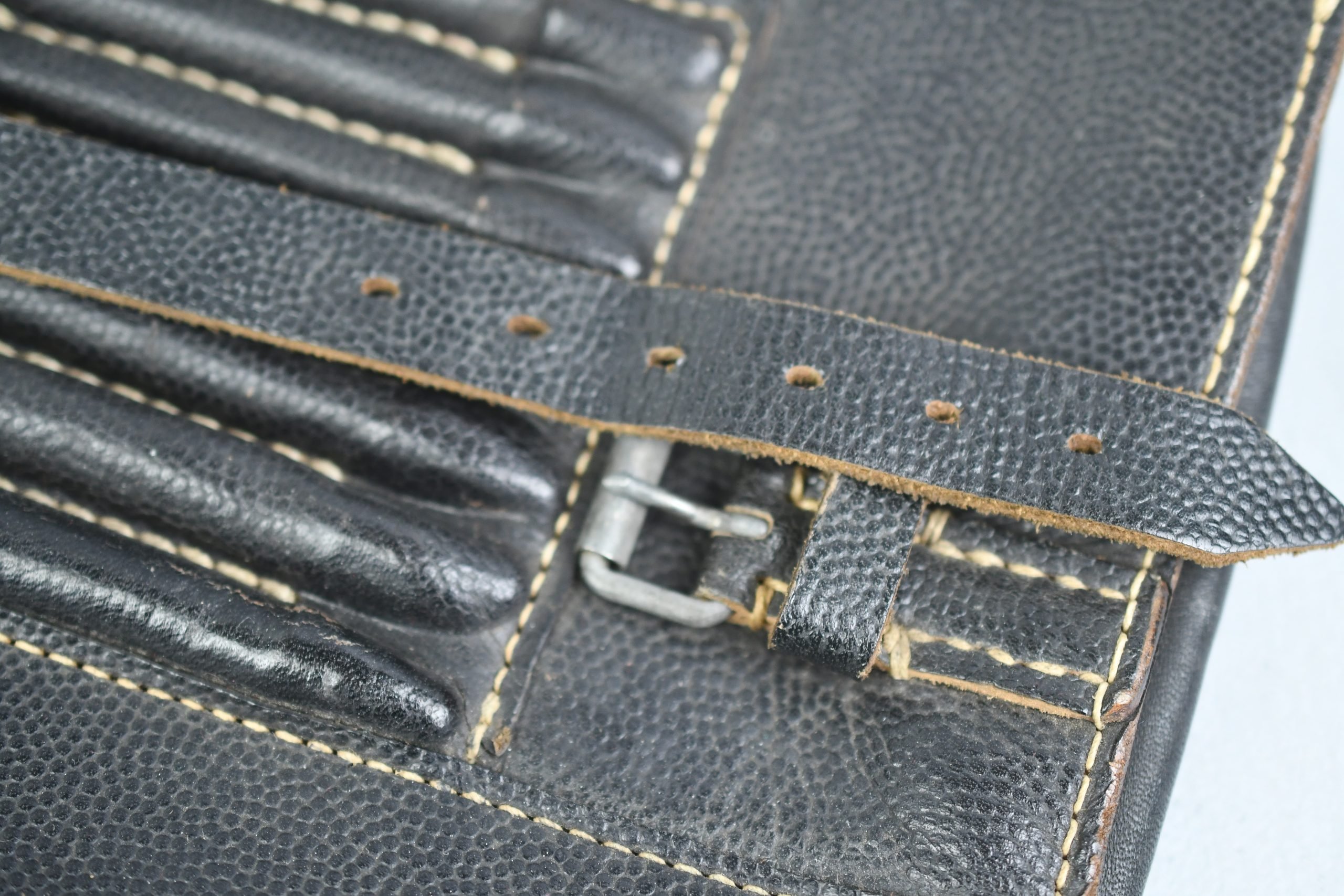 MINT Wehrmacht black leather map case by bml 1942 — image 2