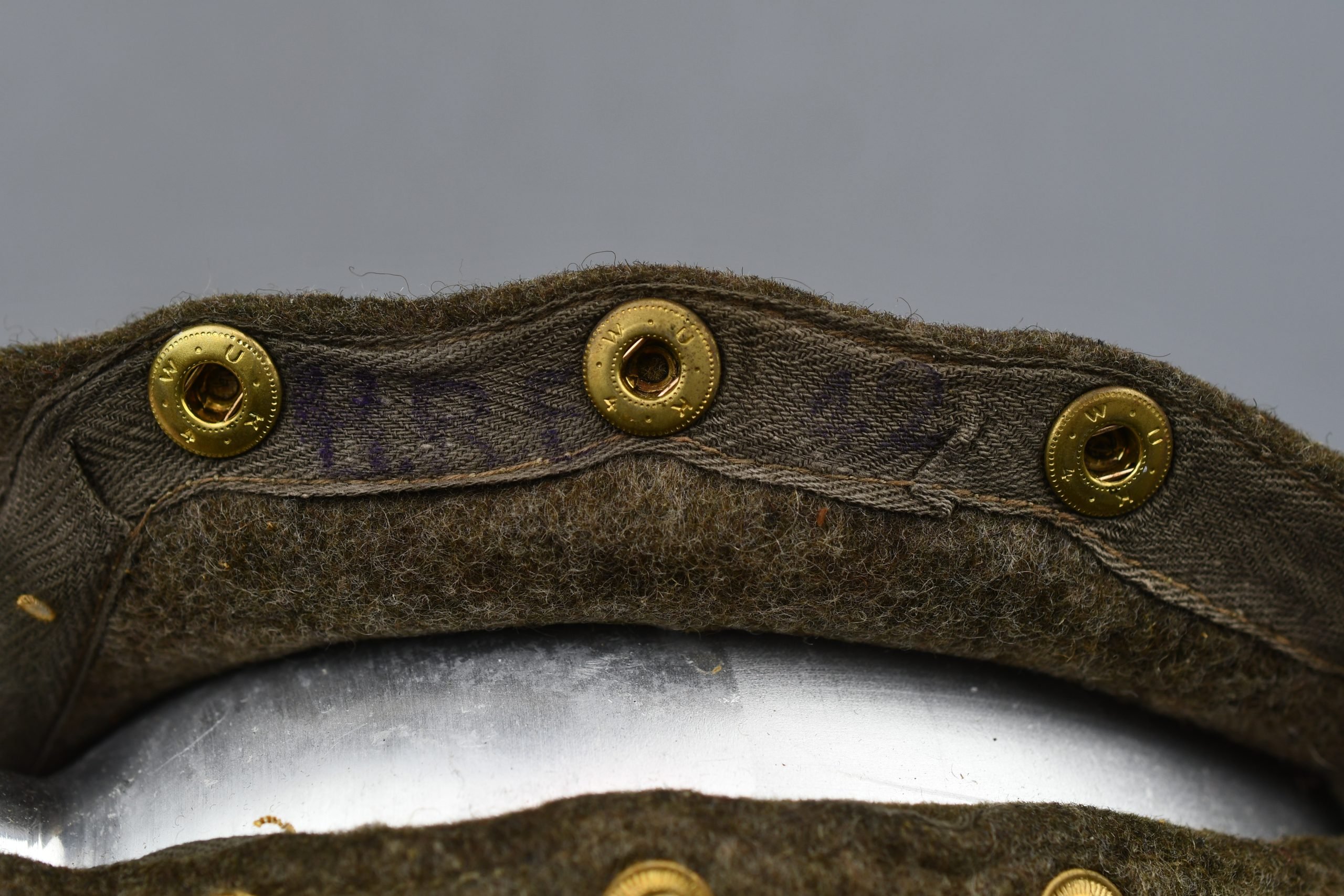 MINT M31 Wehrmacht matching canteen by HRE 1941 — image 4