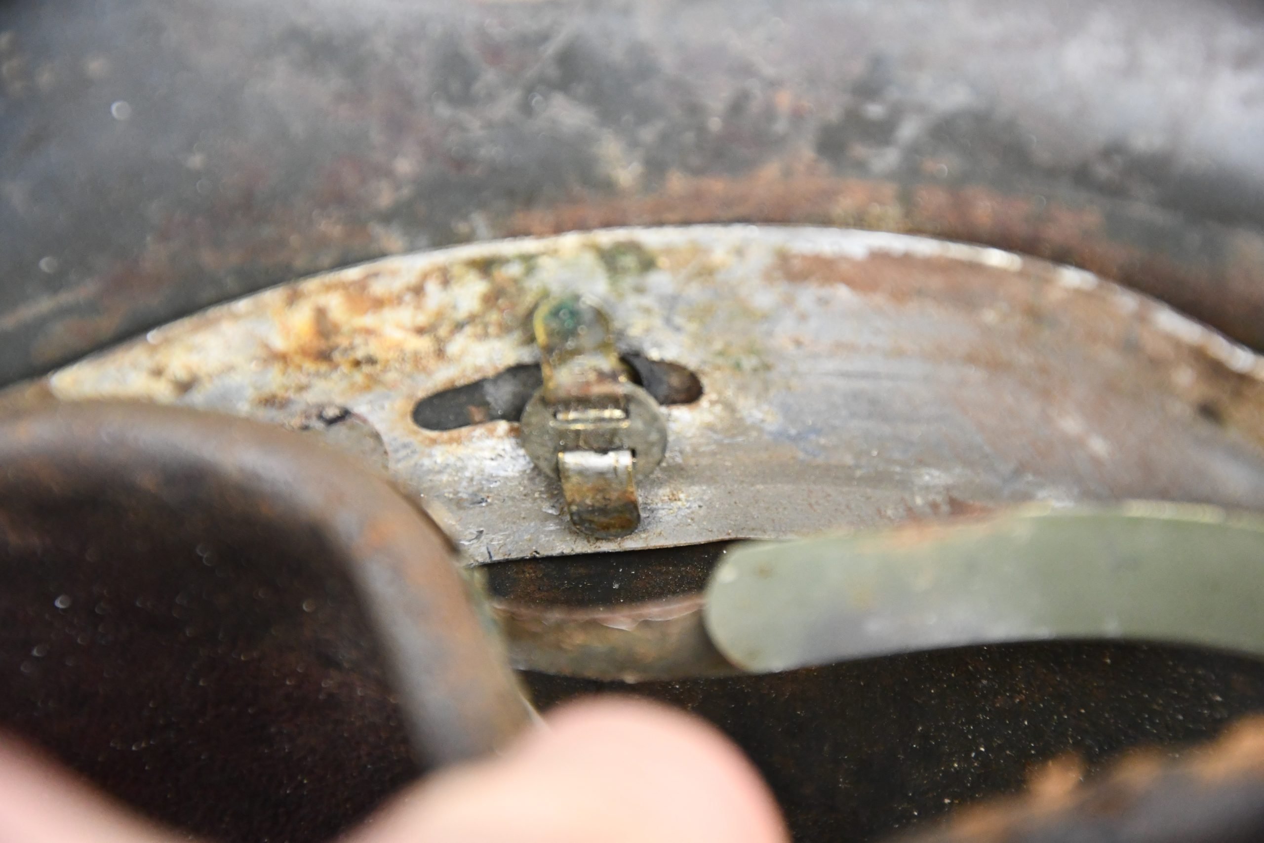 M35 Luftwaffe two tone camouflage helmet ET64 — image 14