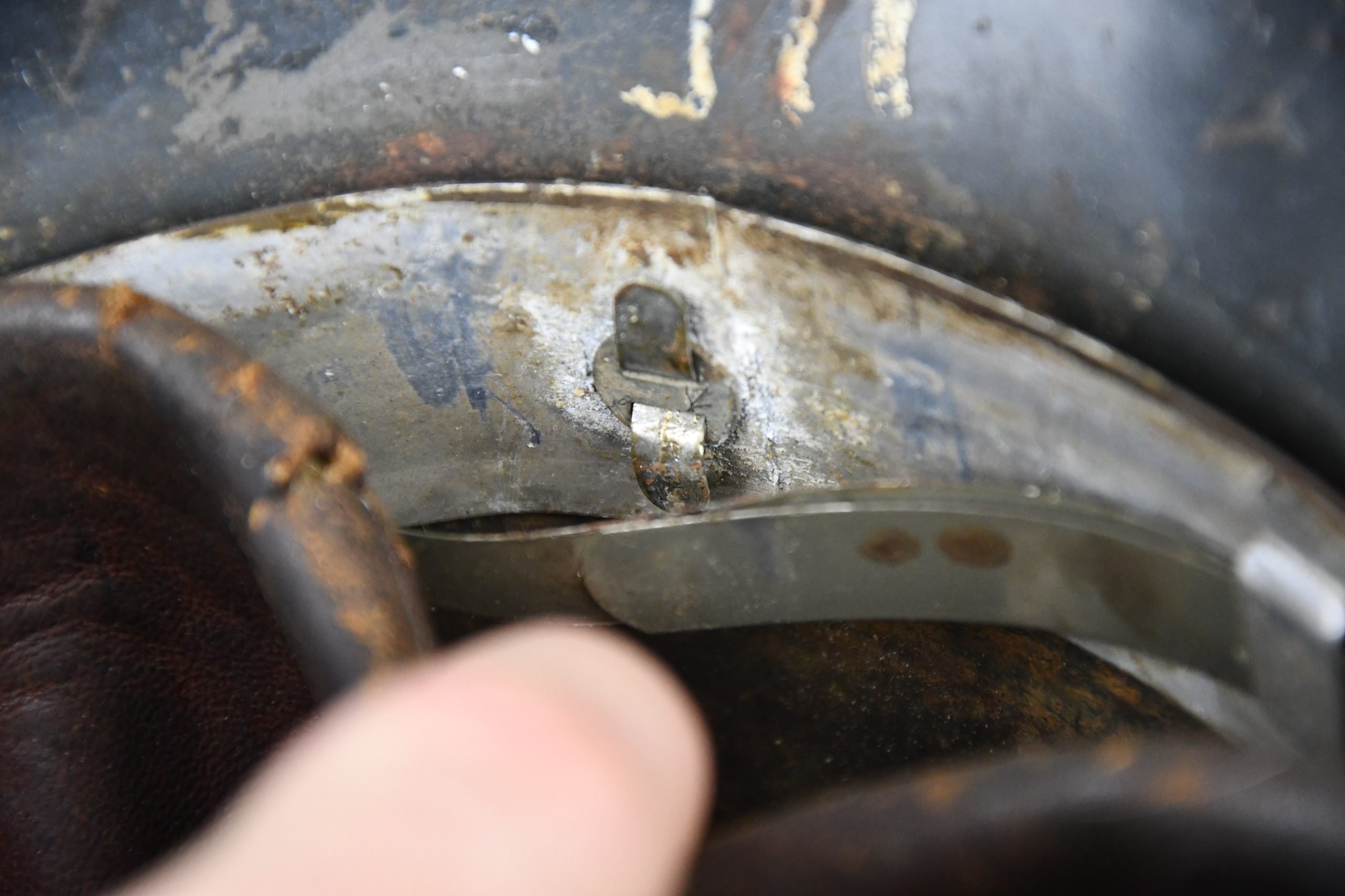 M35 Luftwaffe two tone camouflage helmet ET64 — image 16
