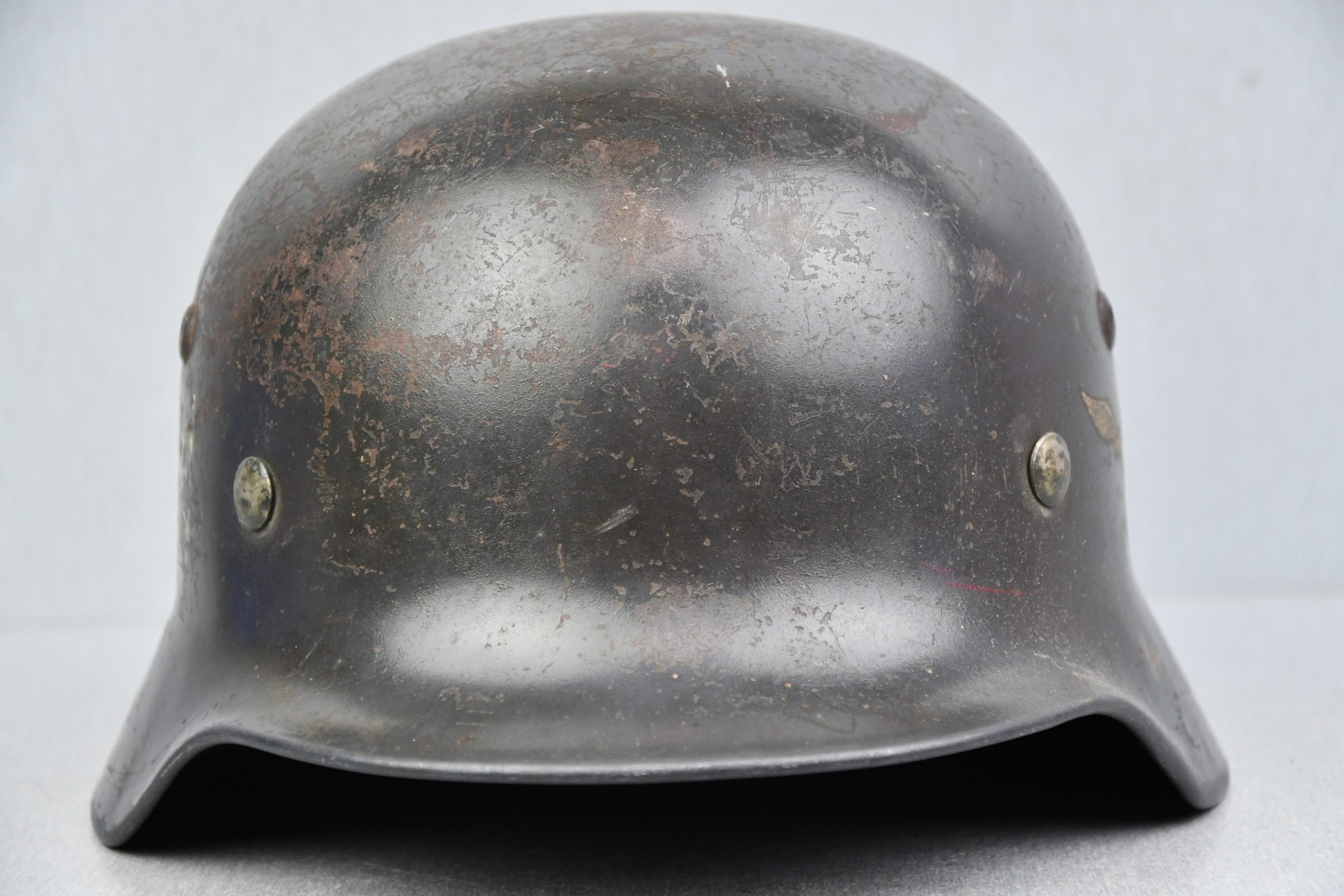 M35 Luftwaffe ex-double decal steel helmet Q64 1938 — image 3