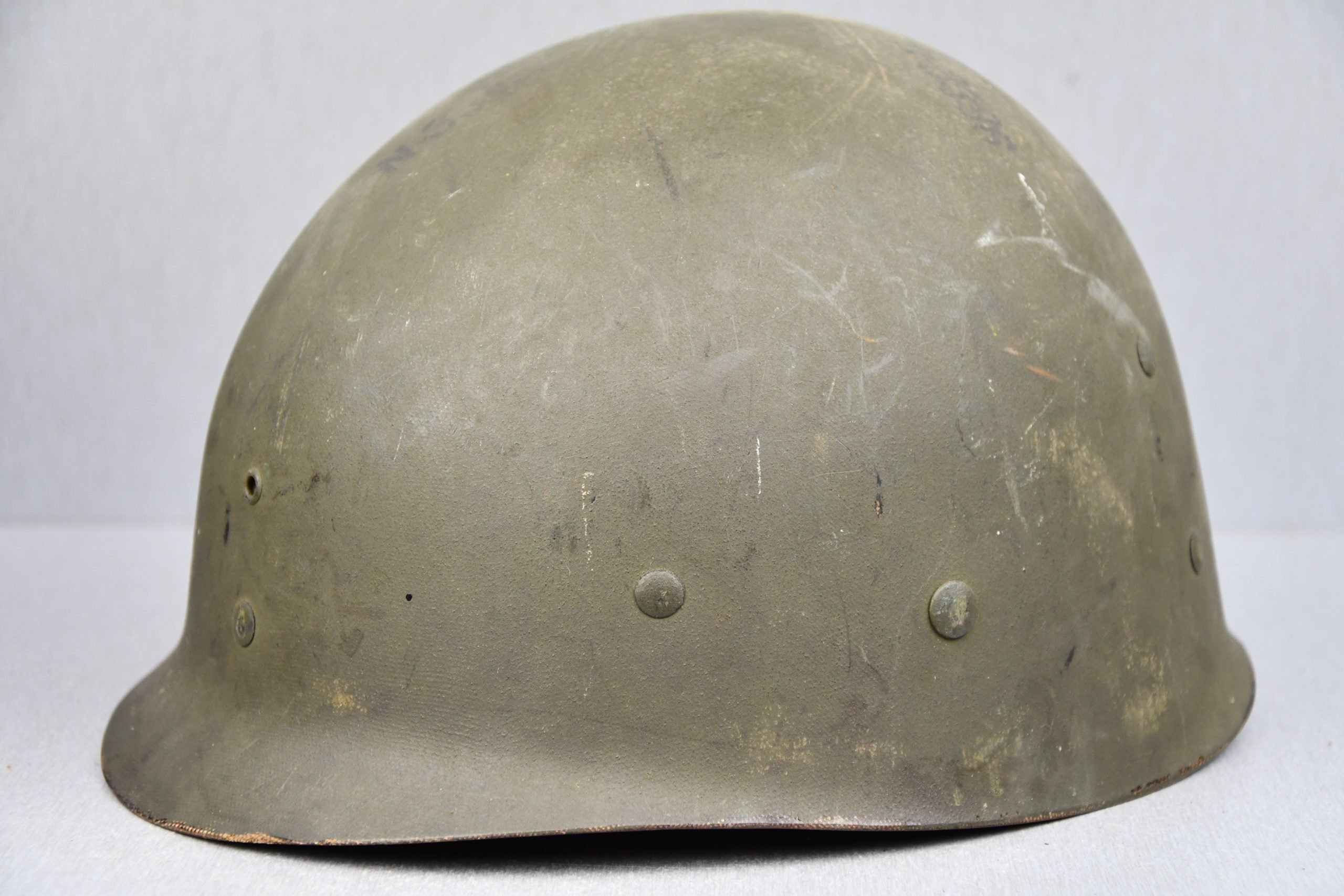 US WW2 M1 front seam fixed bale steel helmet with liner by Westinghouse — image 20