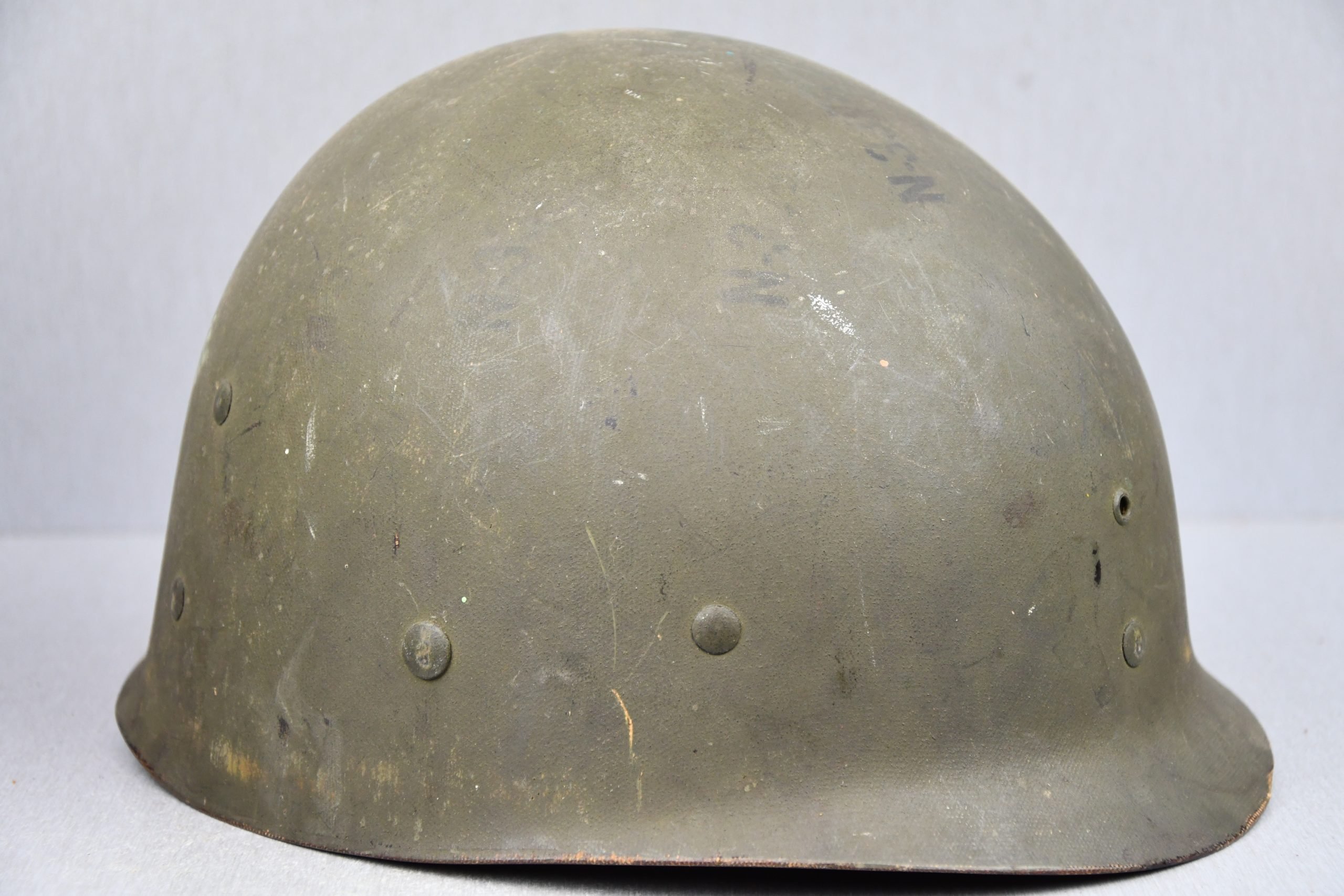 US WW2 M1 front seam fixed bale steel helmet with liner by Westinghouse — image 21