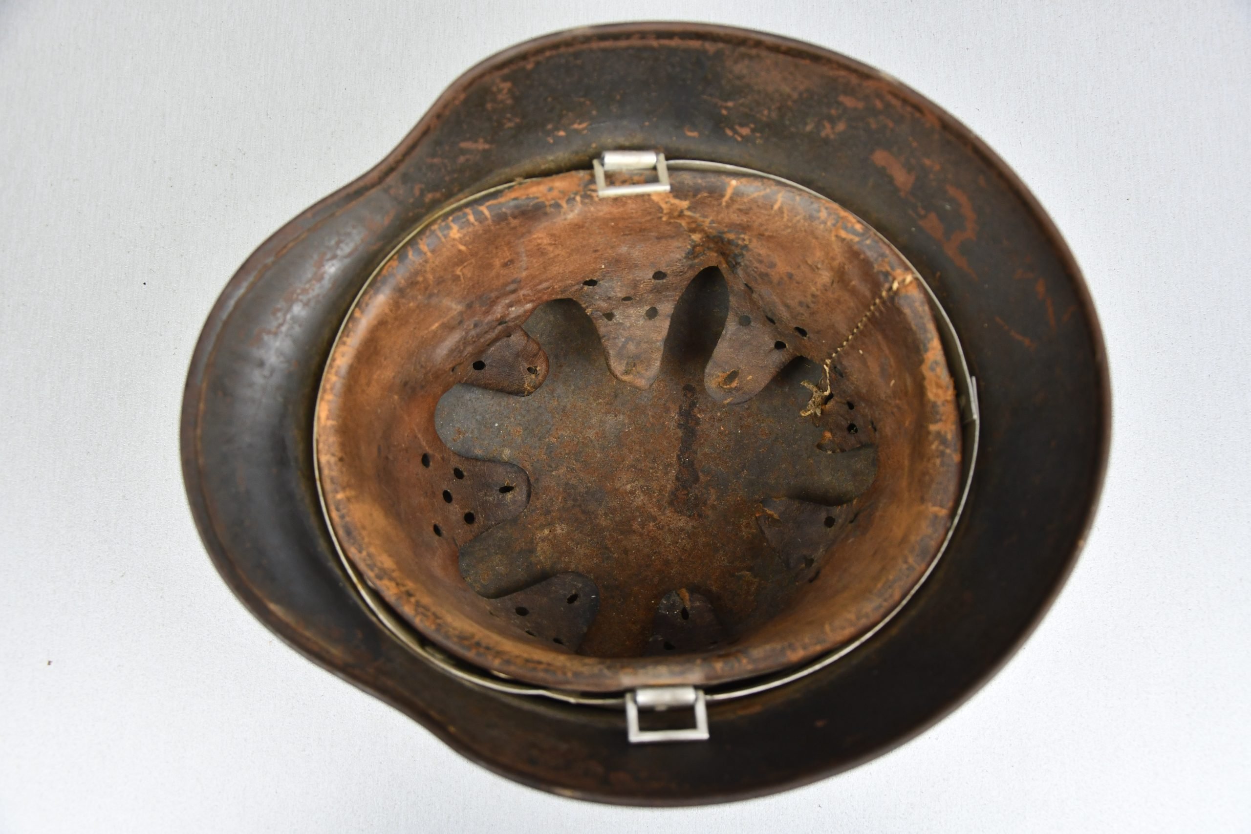 Early M35 Luftwaffe double decal steel helmet with droop tail eagle Q62 named — image 7