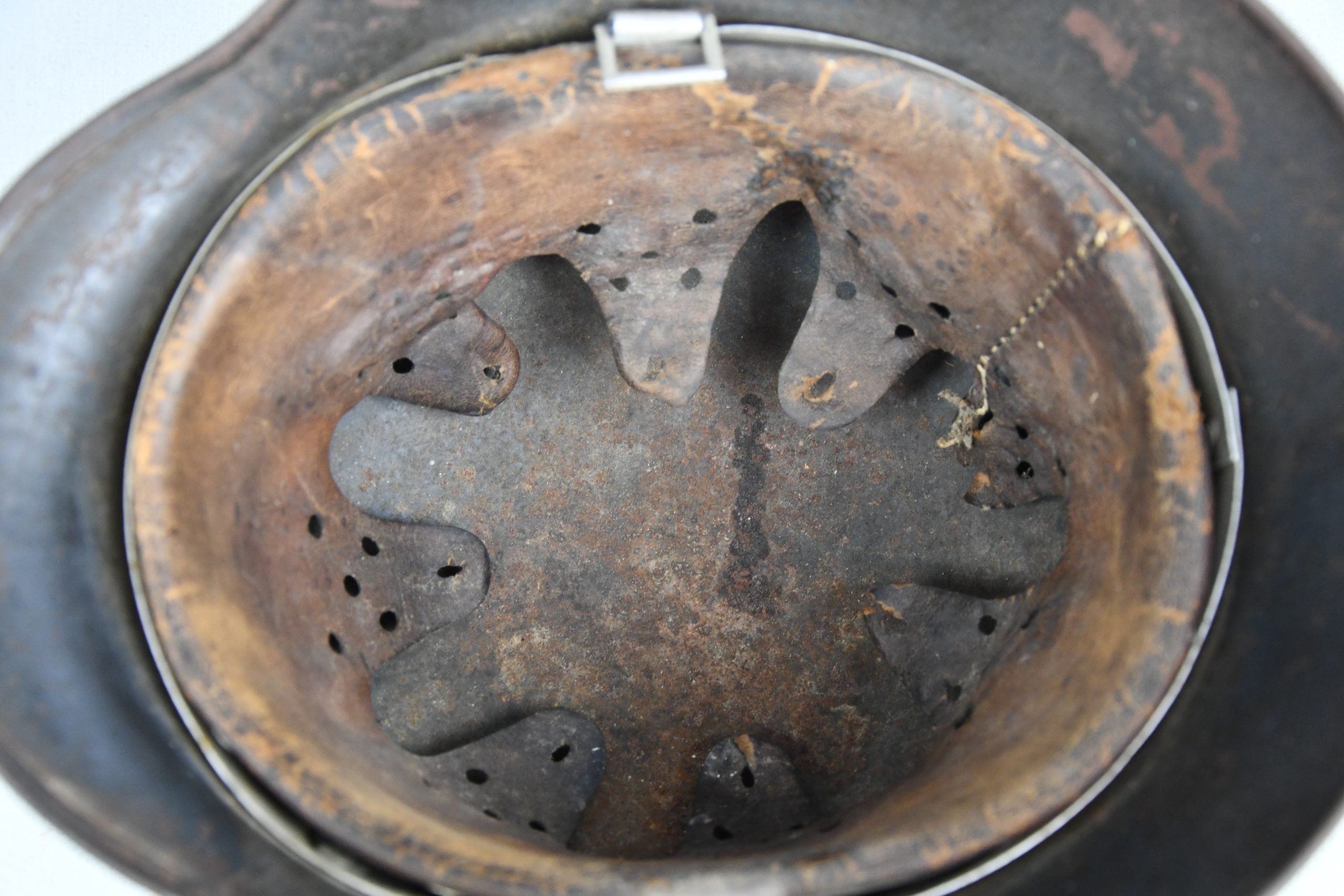 Early M35 Luftwaffe double decal steel helmet with droop tail eagle Q62 named — image 8