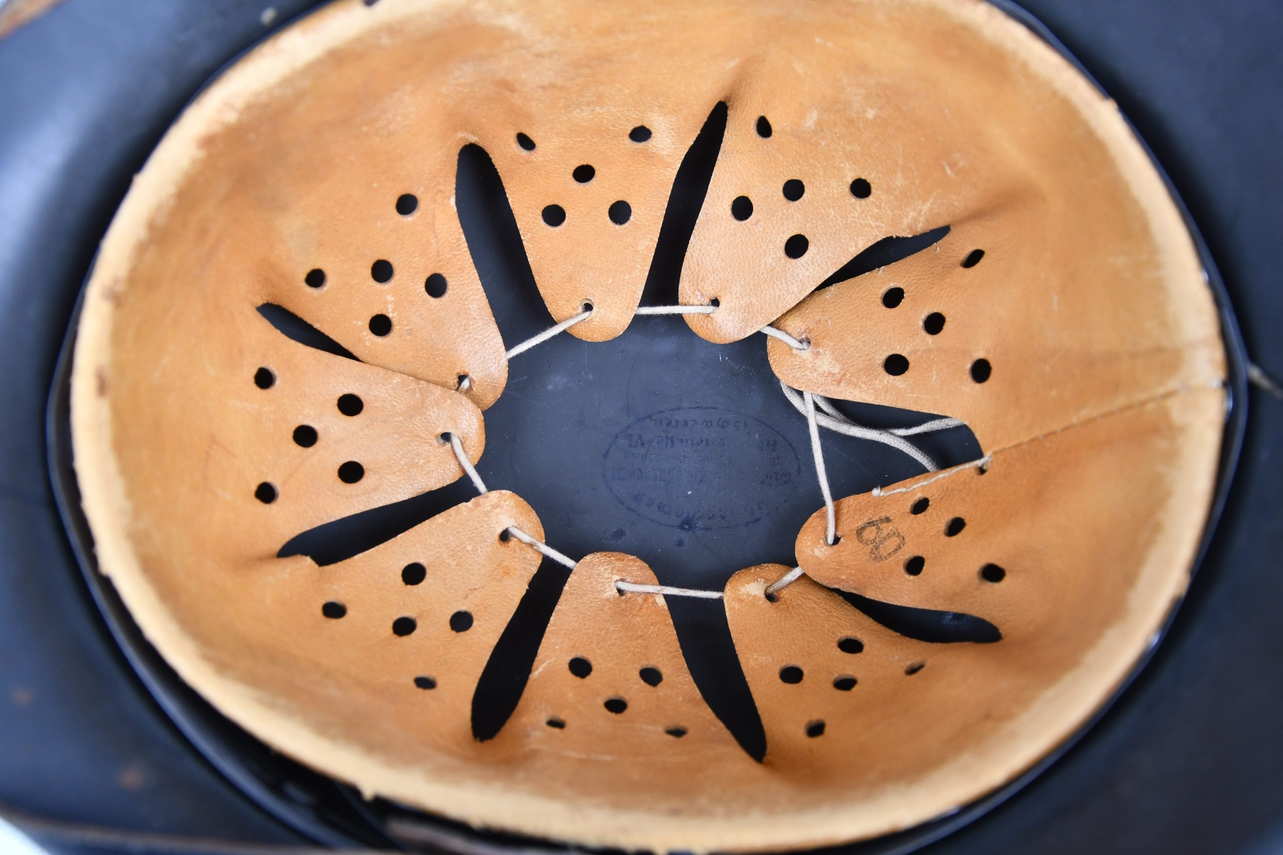 M42 army (Heer) single decal steel helmet NS68 — image 8