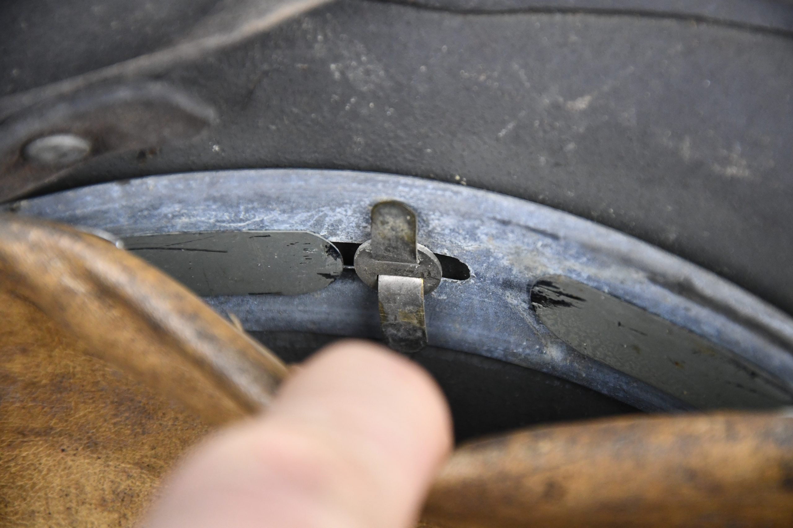 M35 army (Heer) reissued single decal steel helmet NS66 — image 13