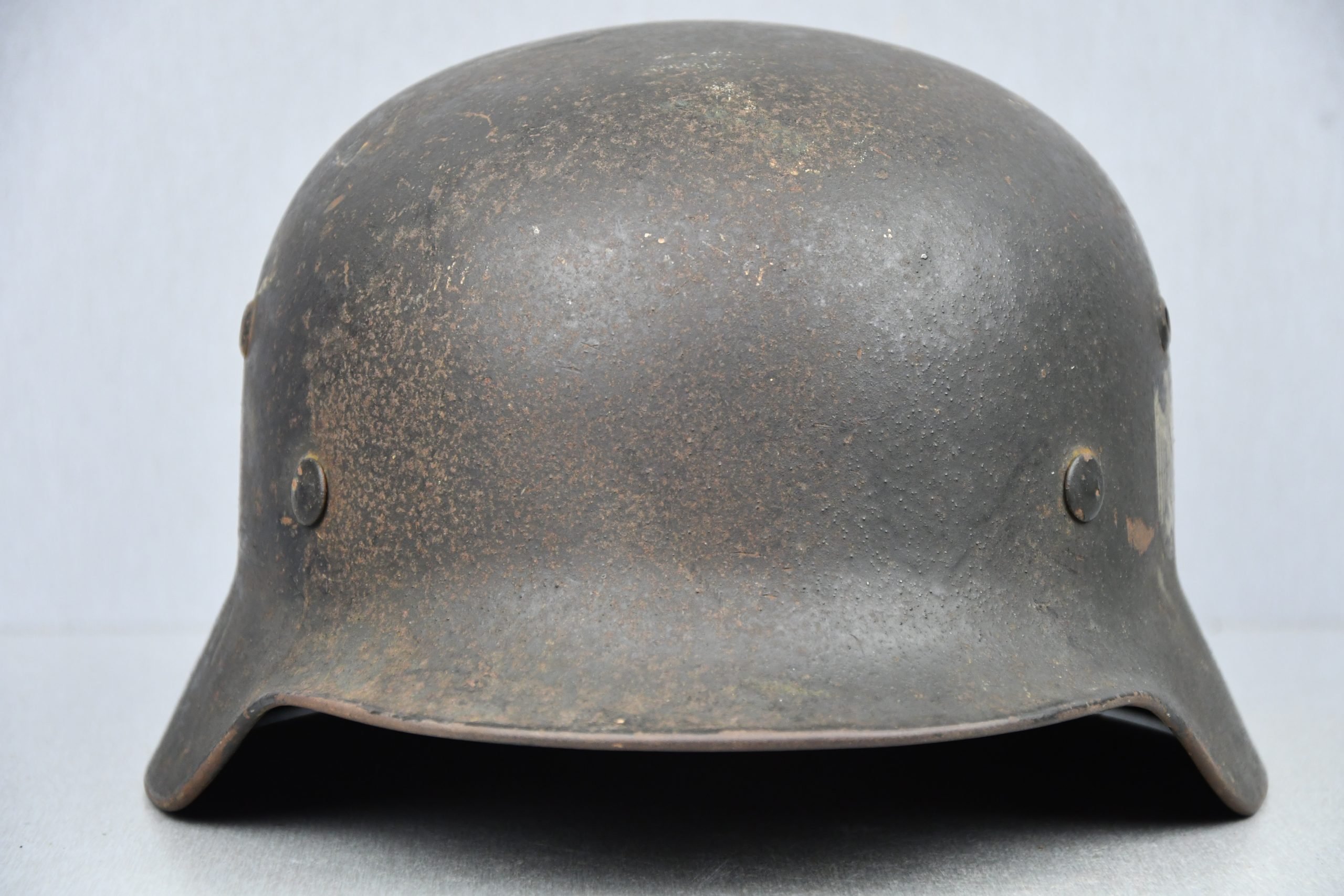M35 army (Heer) reissued single decal steel helmet Q66 named — image 3