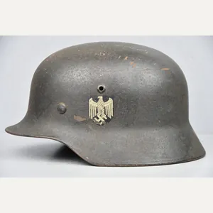 M35 army (Heer) reissued single decal steel helmet Q66 named