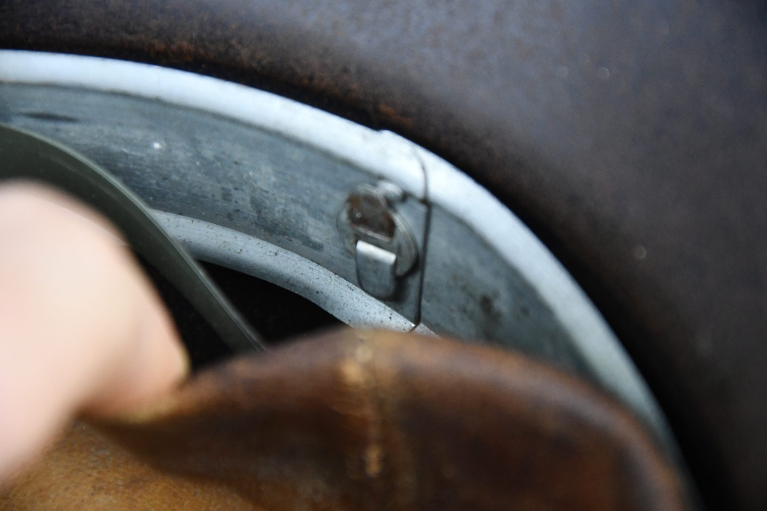 RARE M40 Polizei double decal 'beaded' steel helmet EF68 — image 15