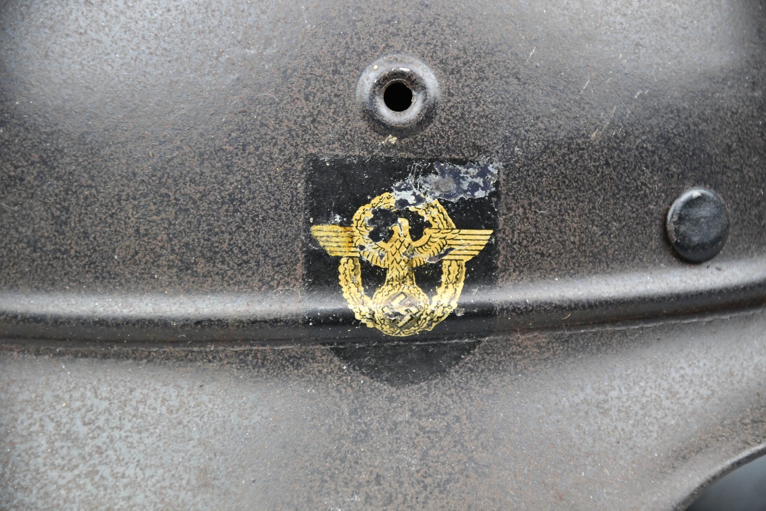 RARE M40 Polizei double decal 'beaded' steel helmet EF68 — image 5