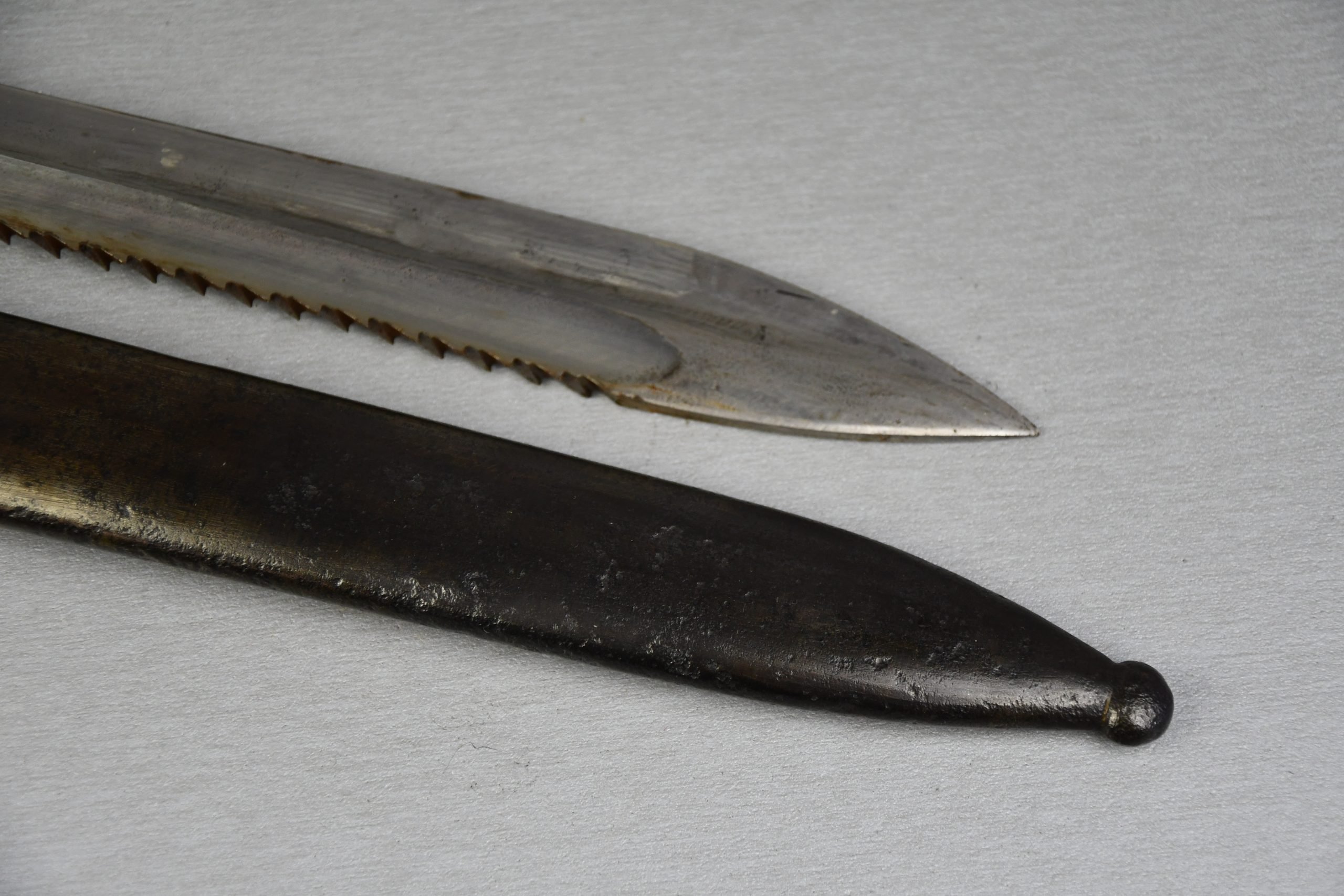 WW1 German M1895/05 'Butcher' bayonet with sawteeth by Erfurt 1915 — image 10