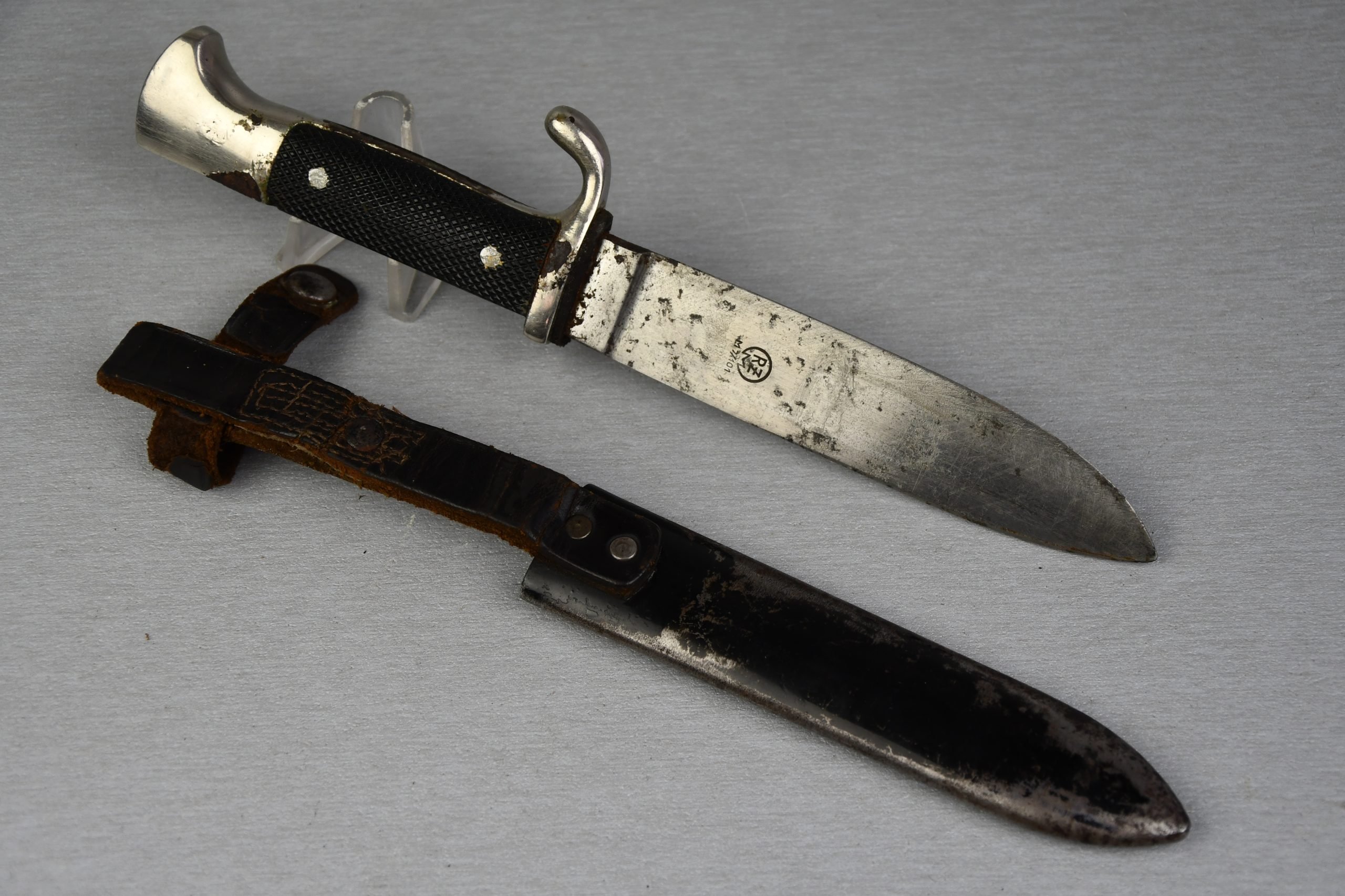 Hitlerjugend knife by RZM M7/101 Fritz Weber — image 5