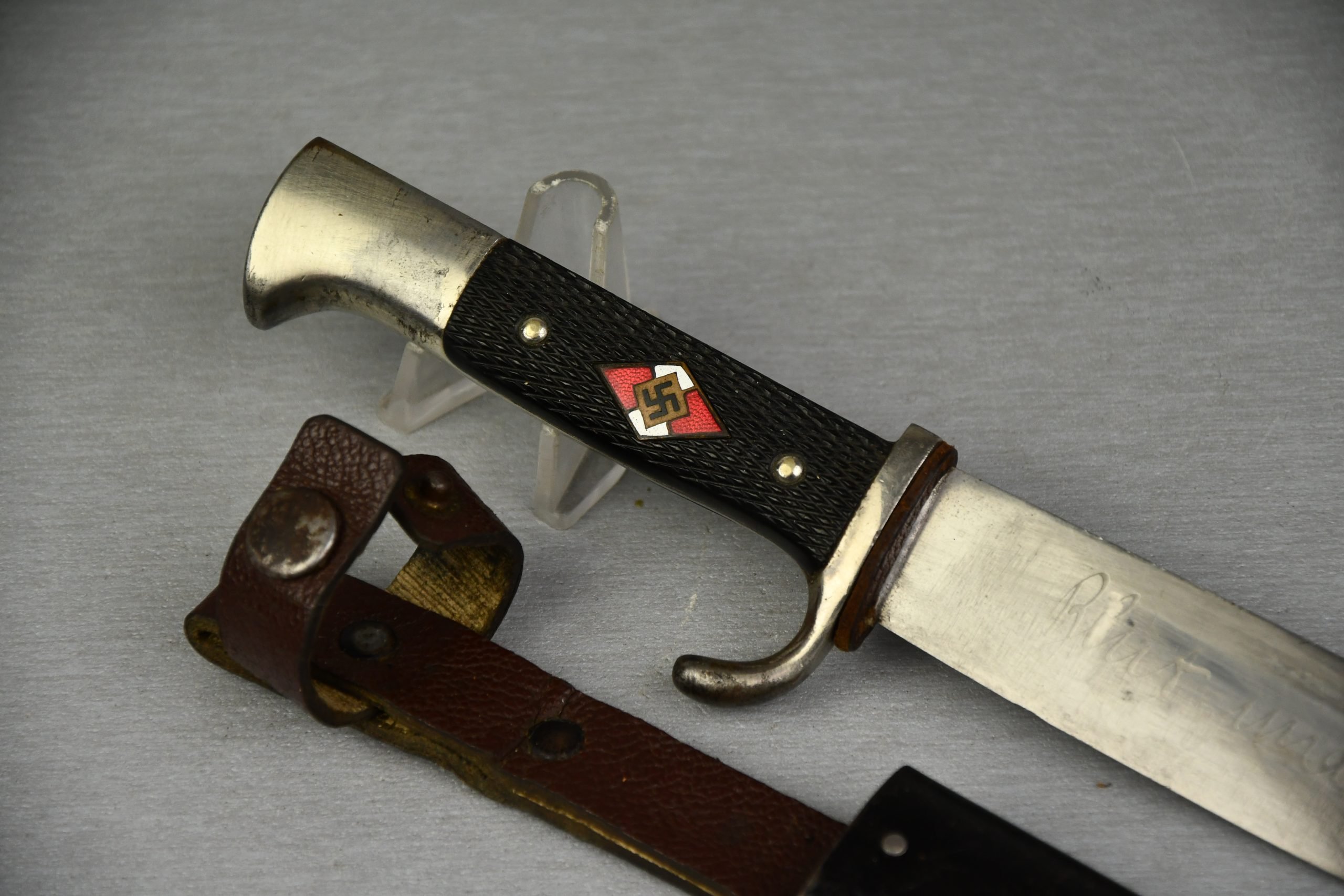Hitlerjugend knife with motto by Carl Eickhorn — image 2