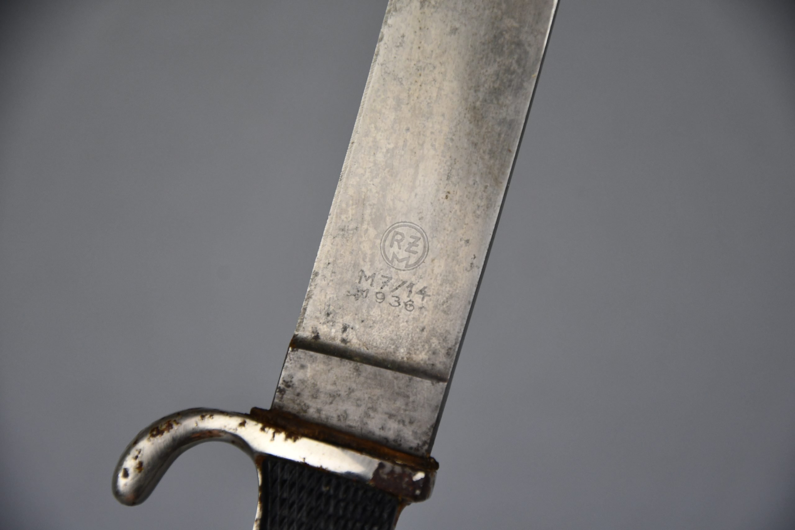 Hitlerjugend knife with motto by RZM M7/14 P.D. Luneschloss 1936 — image 11