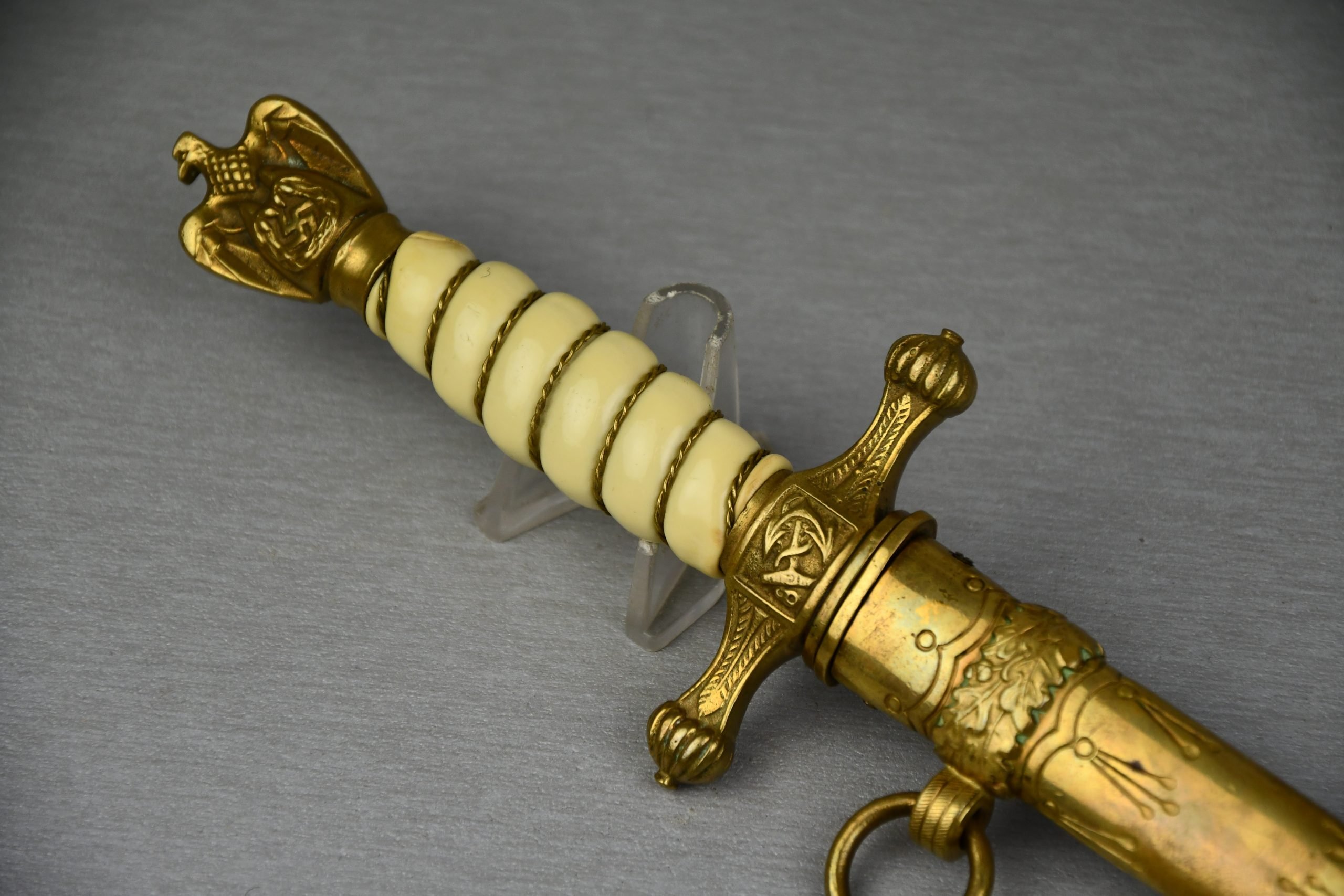 Kriegsmarine officer dagger 'Marine-Offiziersdolch' by W.K.C. — image 12