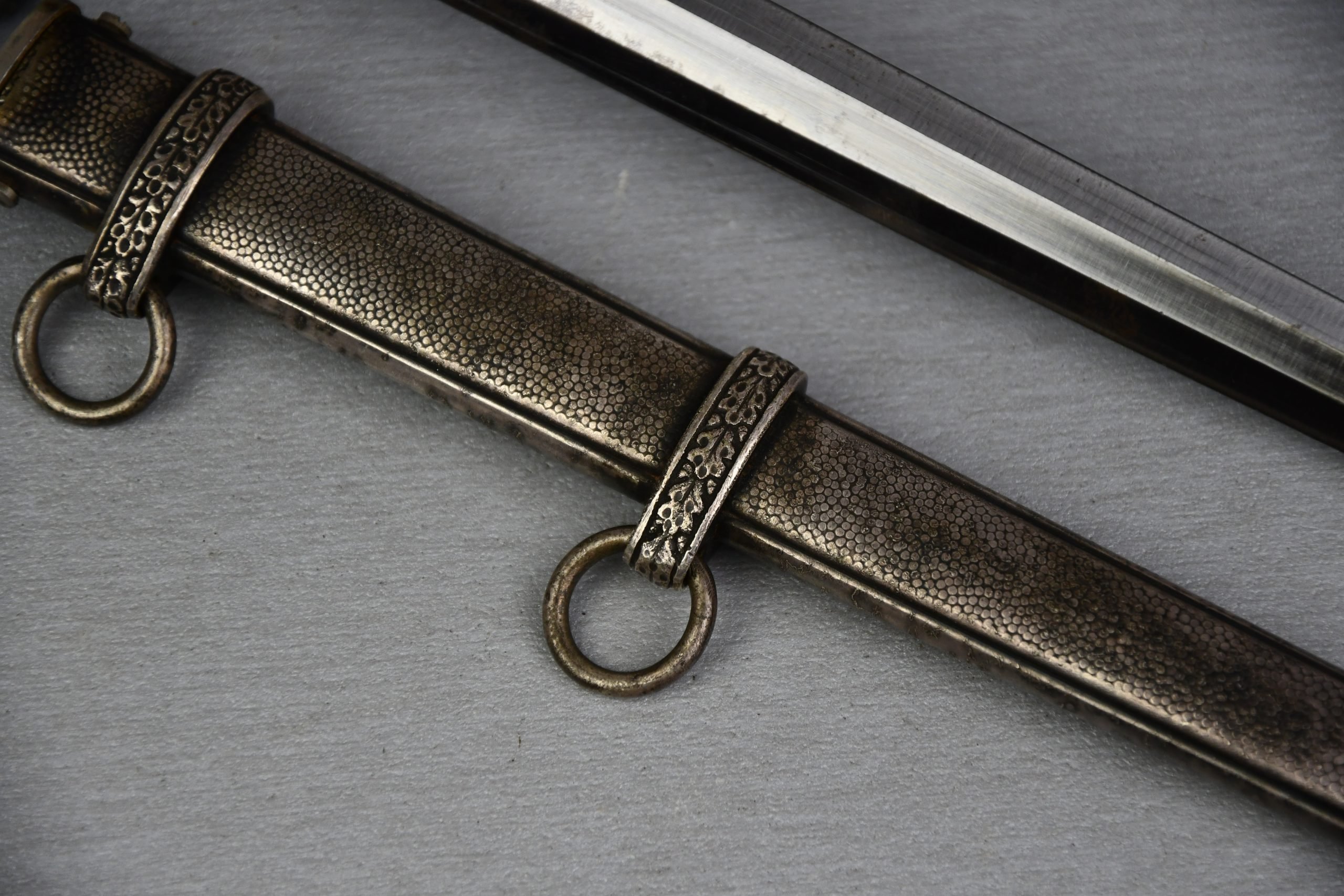 Early army (Heer) officer dagger 'Heeres-Offizierdolch' by Carl Eickhorn — image 6