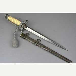 Early army (Heer) officer dagger 'Heeres-Offizierdolch' by Carl Eickhorn