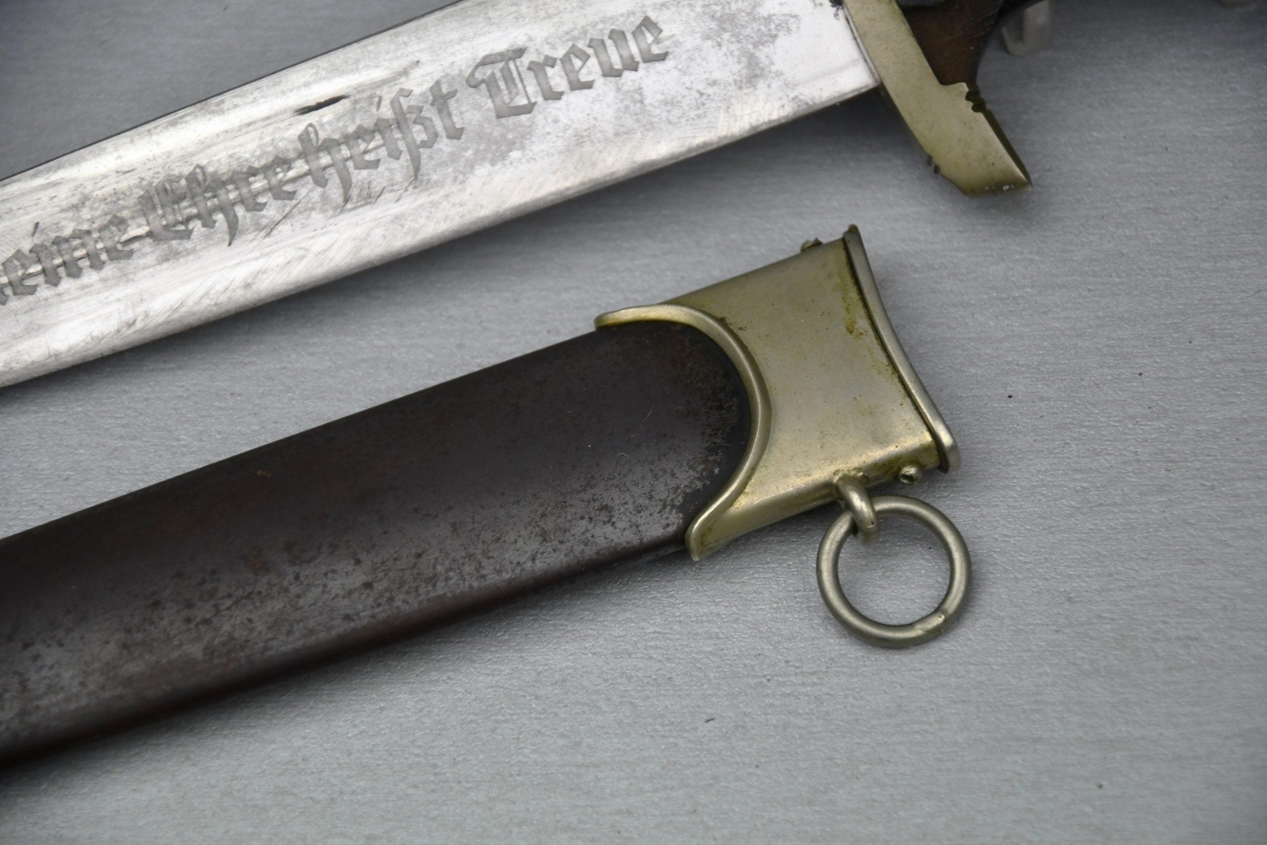 Early M33 SS dagger by Gottlieb Hammesfahr — image 4