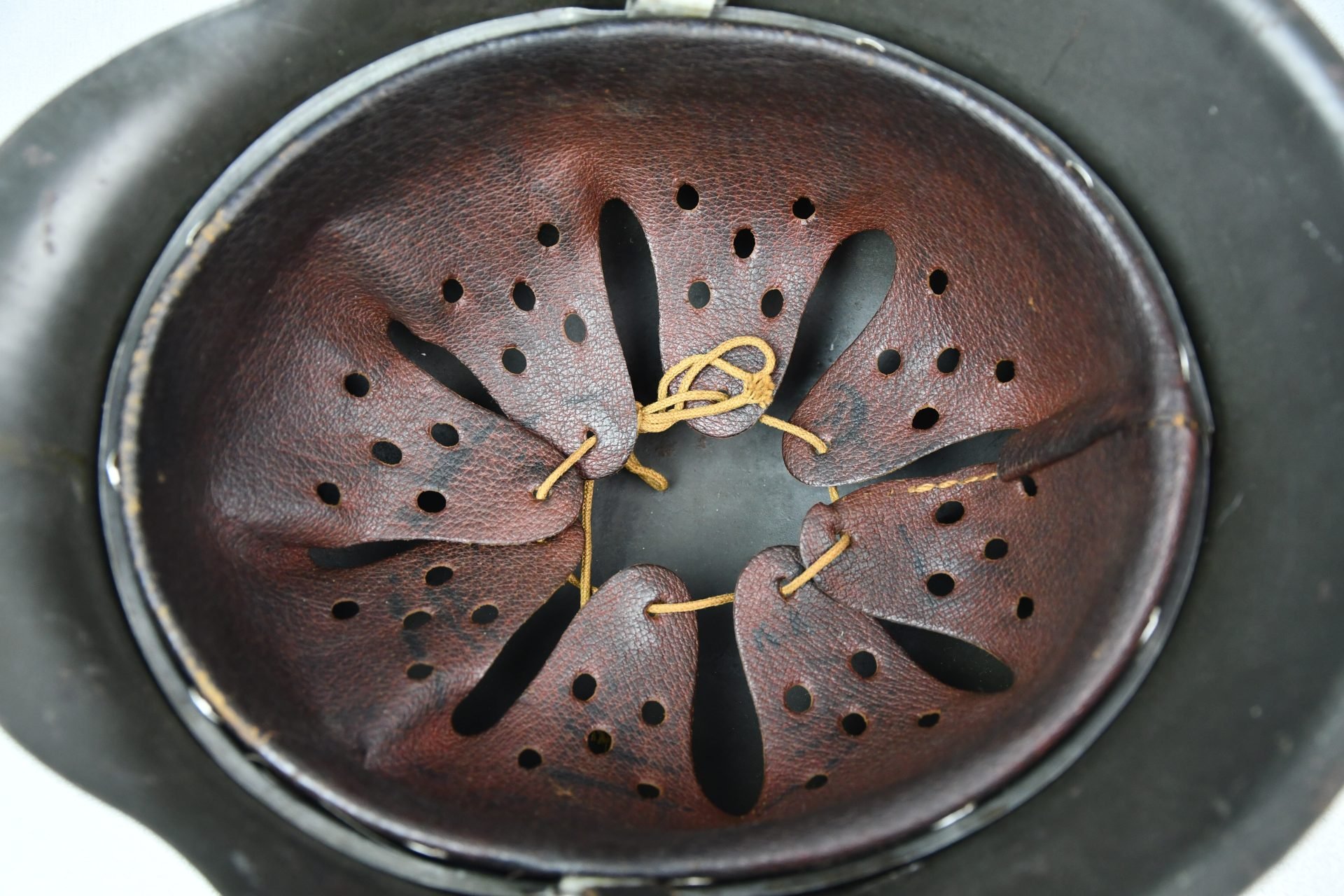 M42 army (Heer) single decal steel helmet ckl64 — image 10