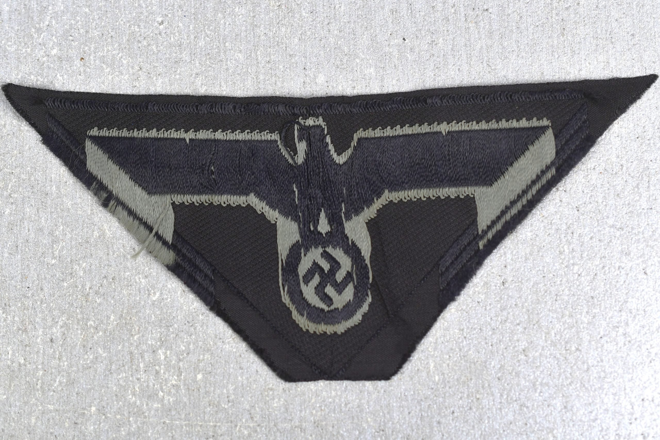 M44 army (Heer) black 'BeVo' panzer breast eagle — image 2