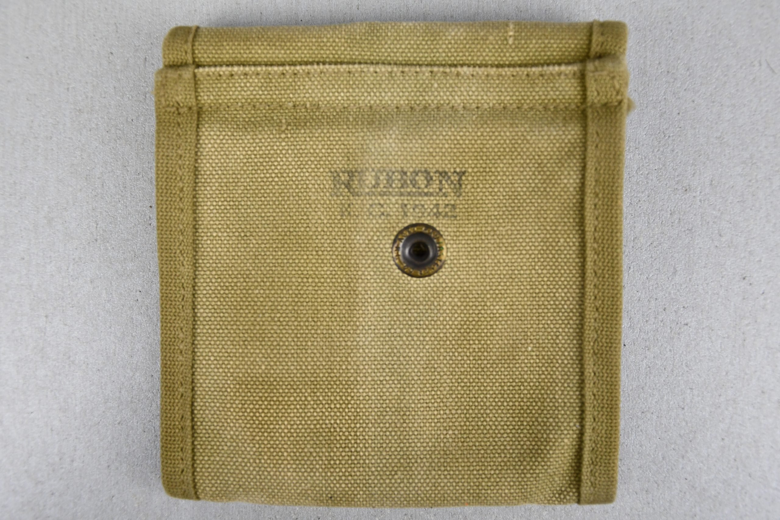 US WW2 M1 Carbine Ammo Pouch 1942 — image 2