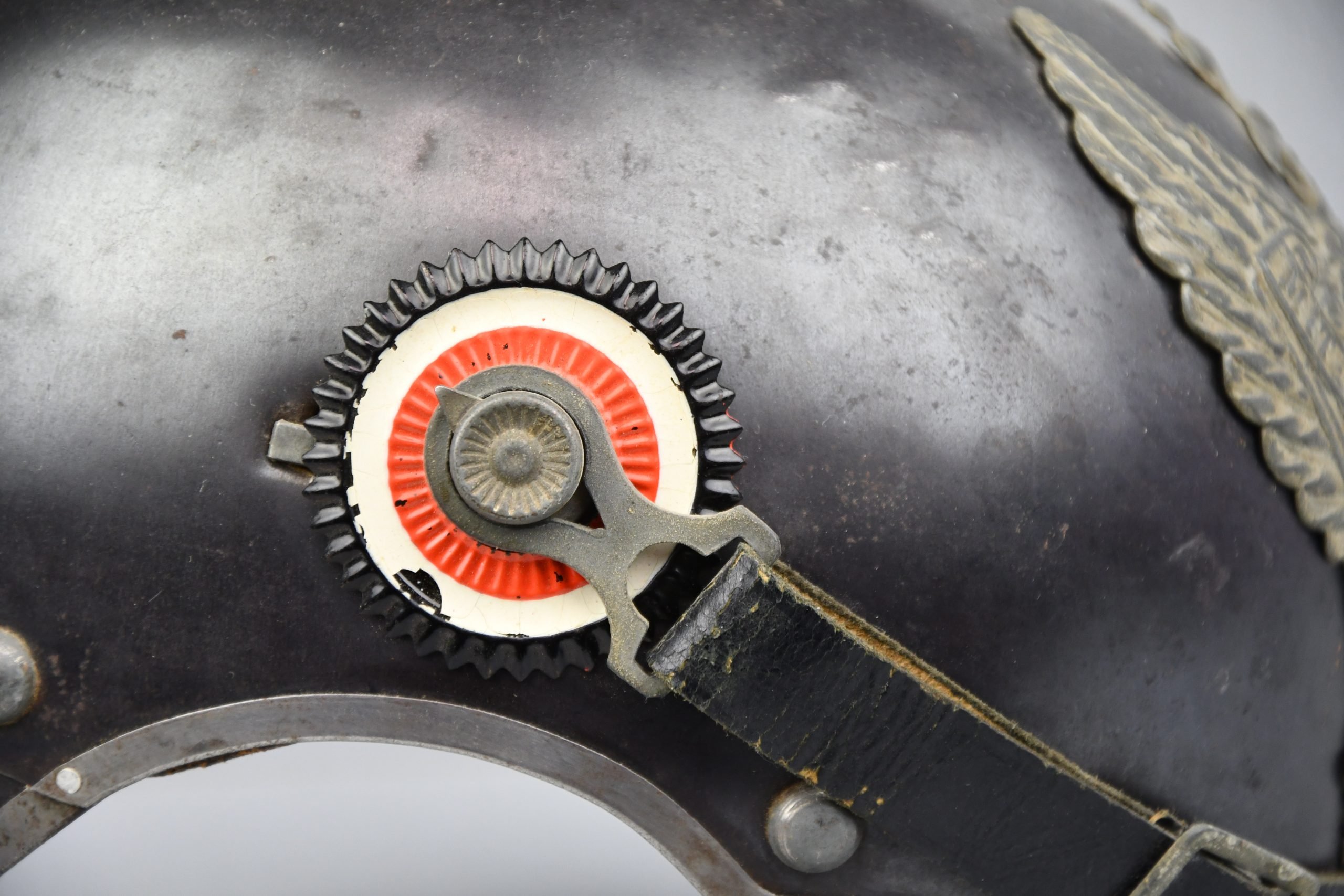 WW1 German Prussian 1915 'Jäger Zu Pferde' enlisted steel spike helmet — image 8