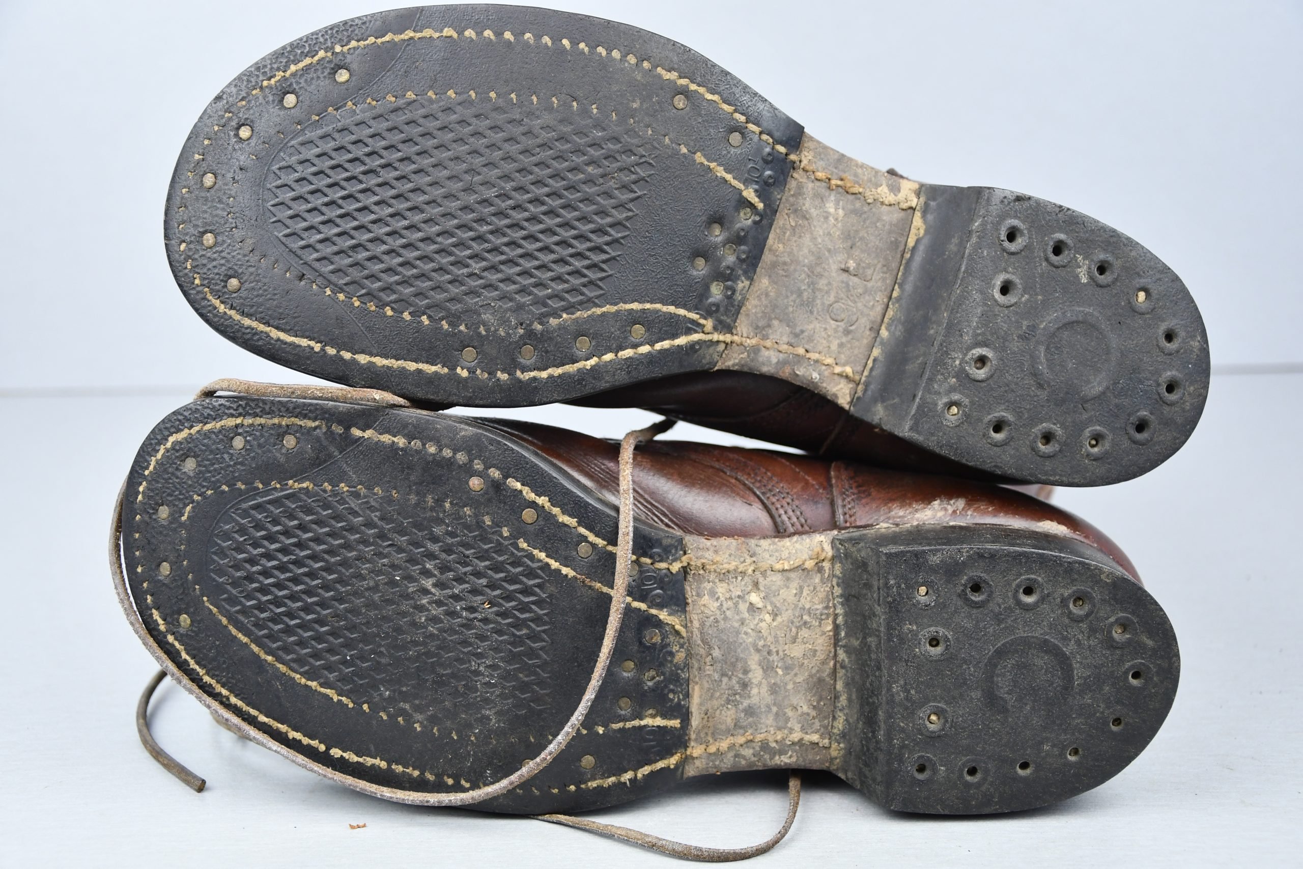 WW2 USA paratrooper jump boots by Corcoran with dog-tags — image 11