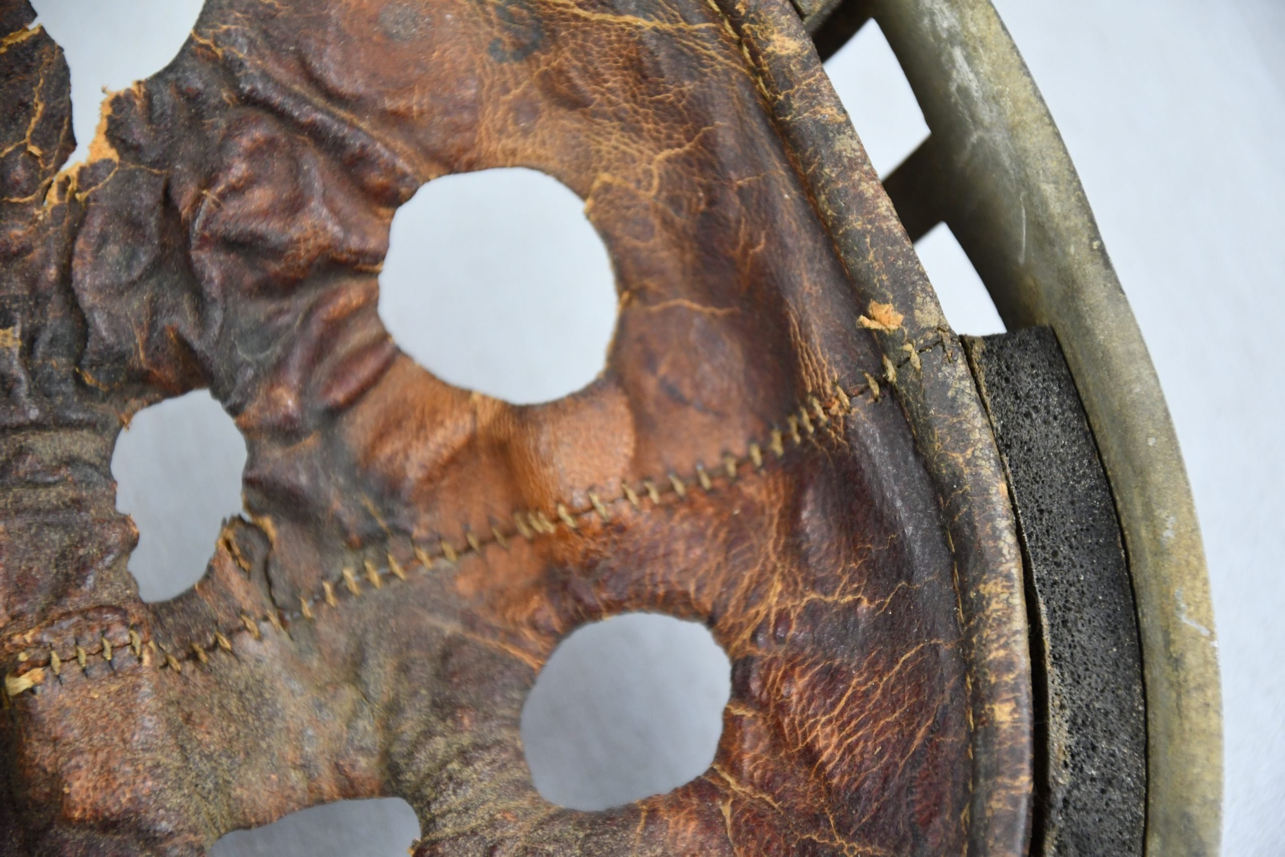 RARE M38 paratrooper 'Fallschirmjäger' helmet liner size 68 — image 6