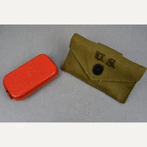 US WW2 M1942 First Aid Pouch dated 1941