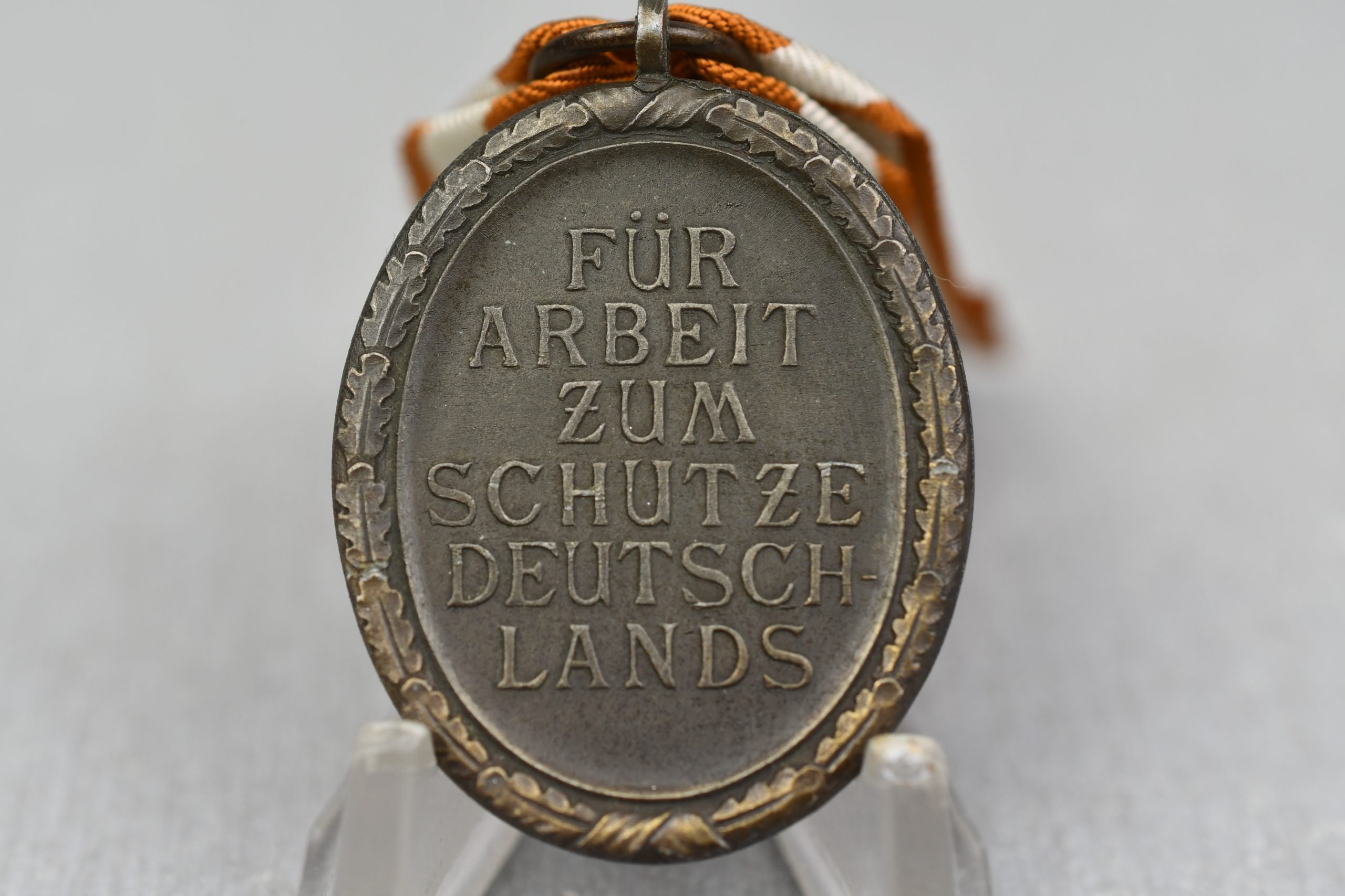 Westwall Medal 'Schutzwall-Ehrenzeichen' — image 3