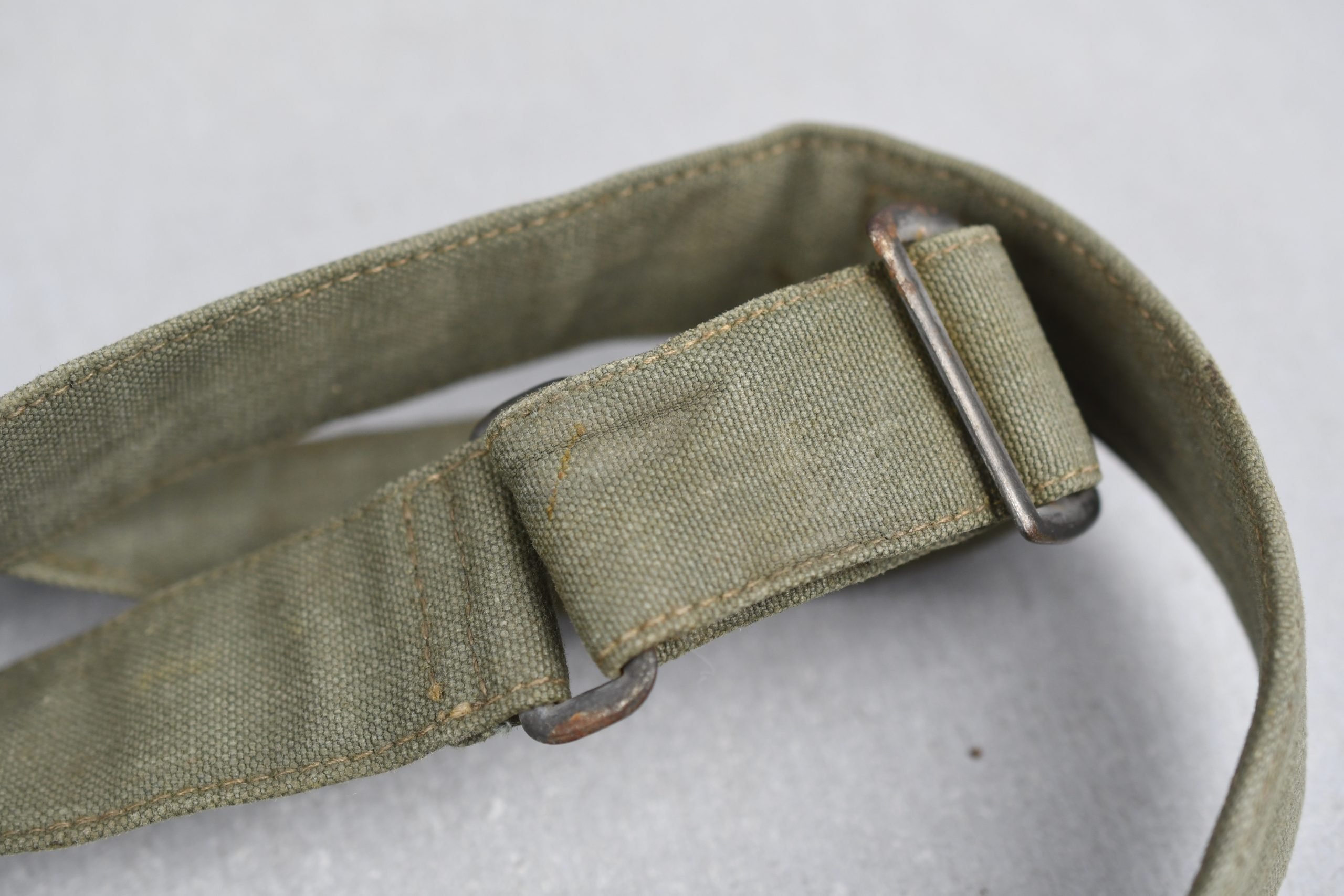 Early M31 Wehrmacht bread bag strap by Gebr. Hast 1936 — image 4