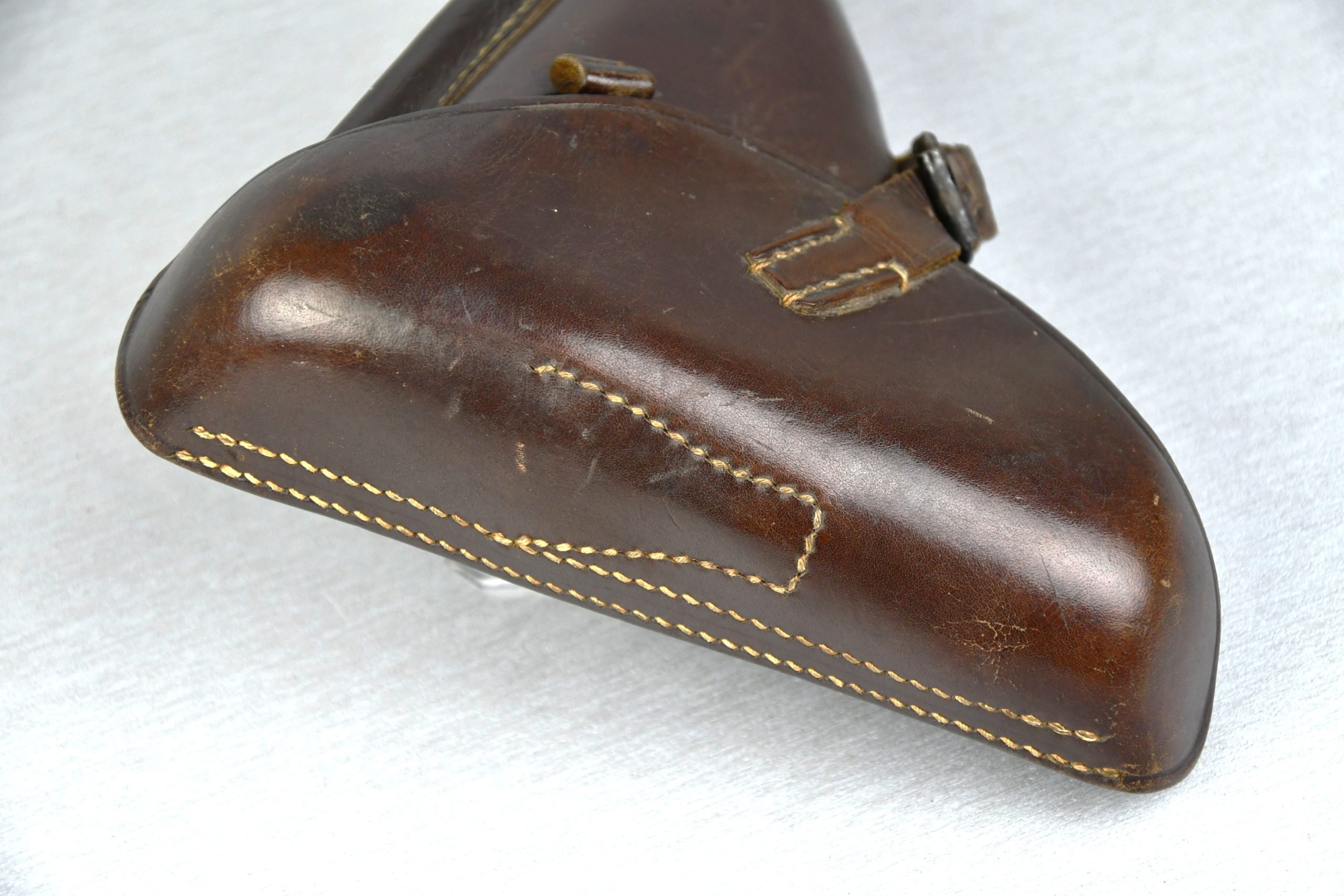 Wehrmacht brown leather P.08 'Luger' hard shell pistol holster by Fr. Offermann & Söhne 1940 — image 8
