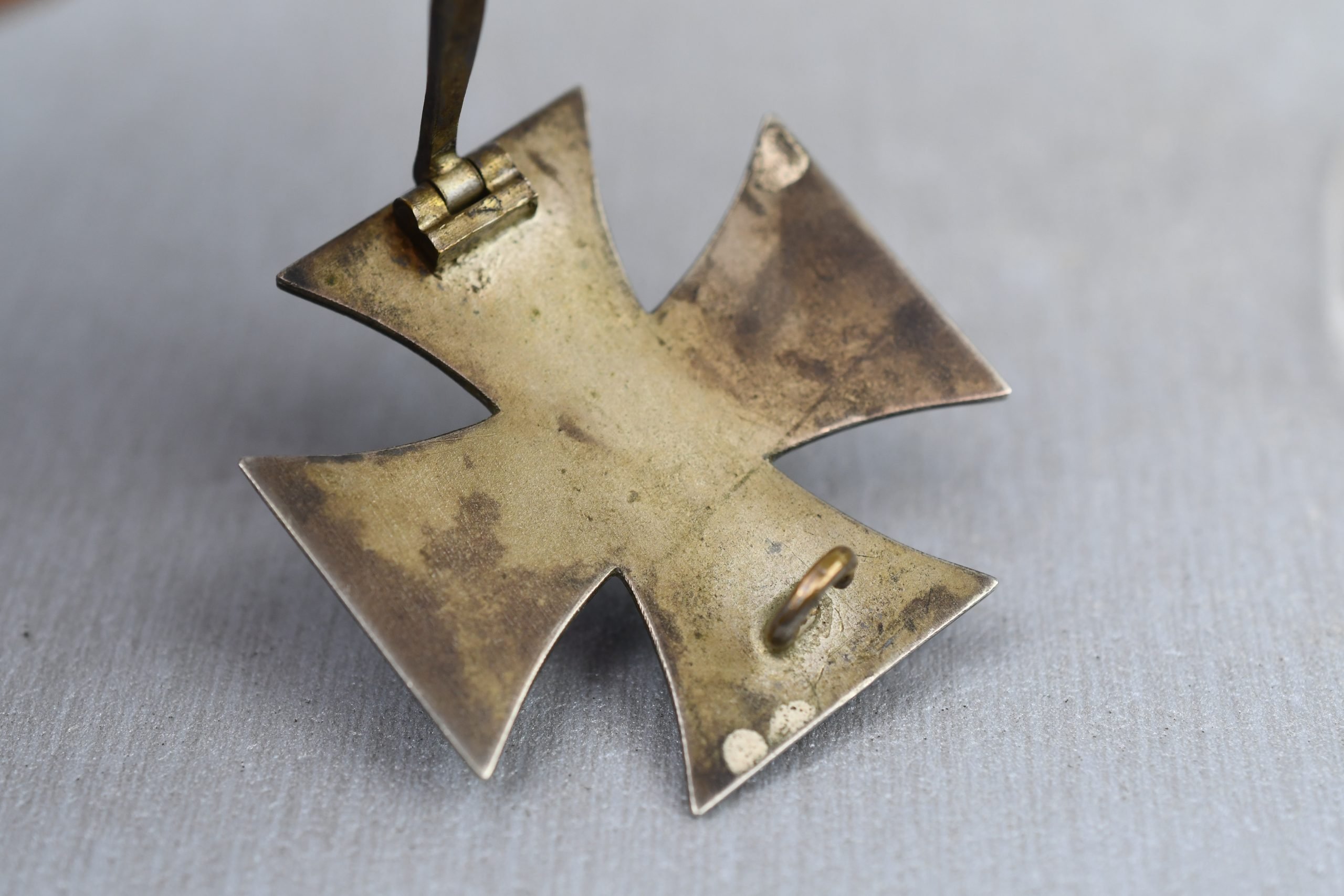 Iron Cross first class 1939 by Klein & Quenzer — image 3