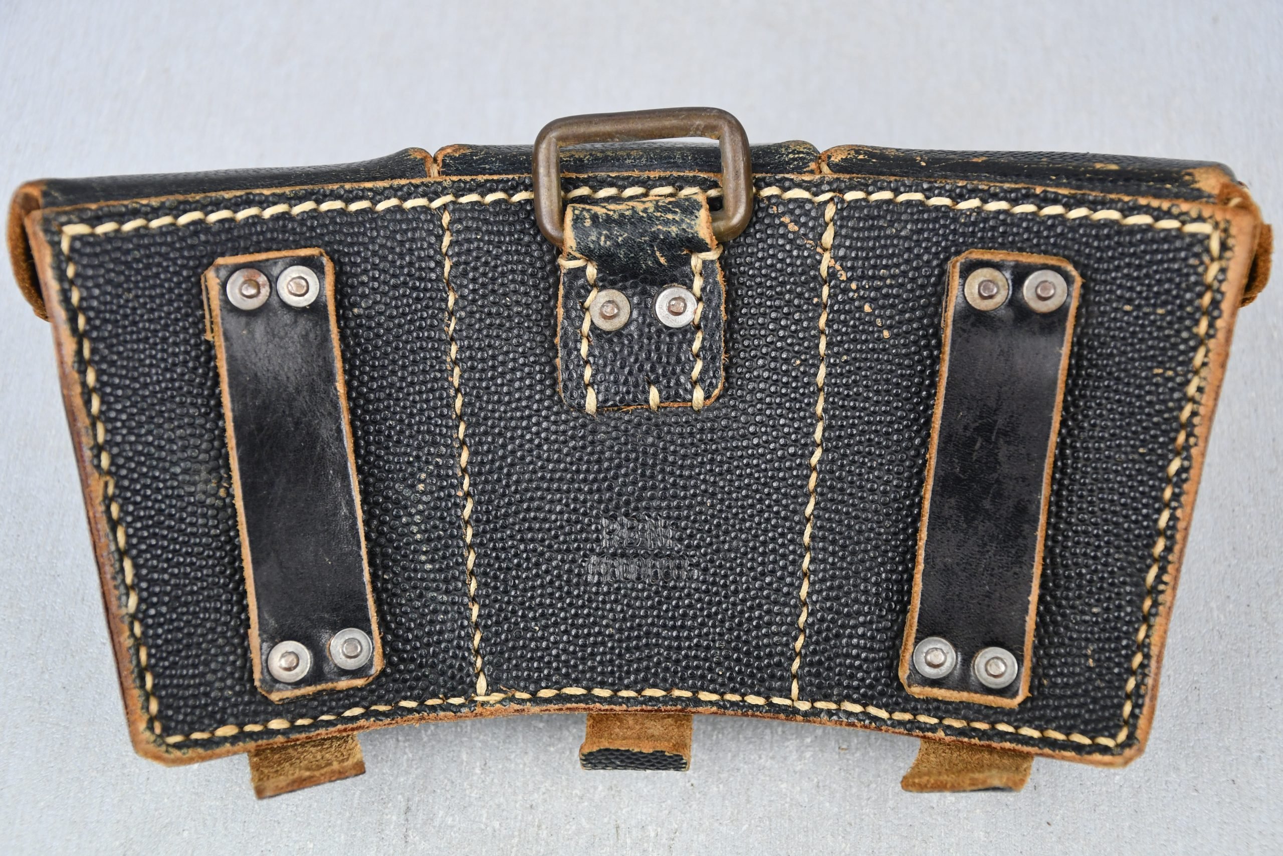 Wehrmacht K98 ammunition pouch with RBNr. — image 2