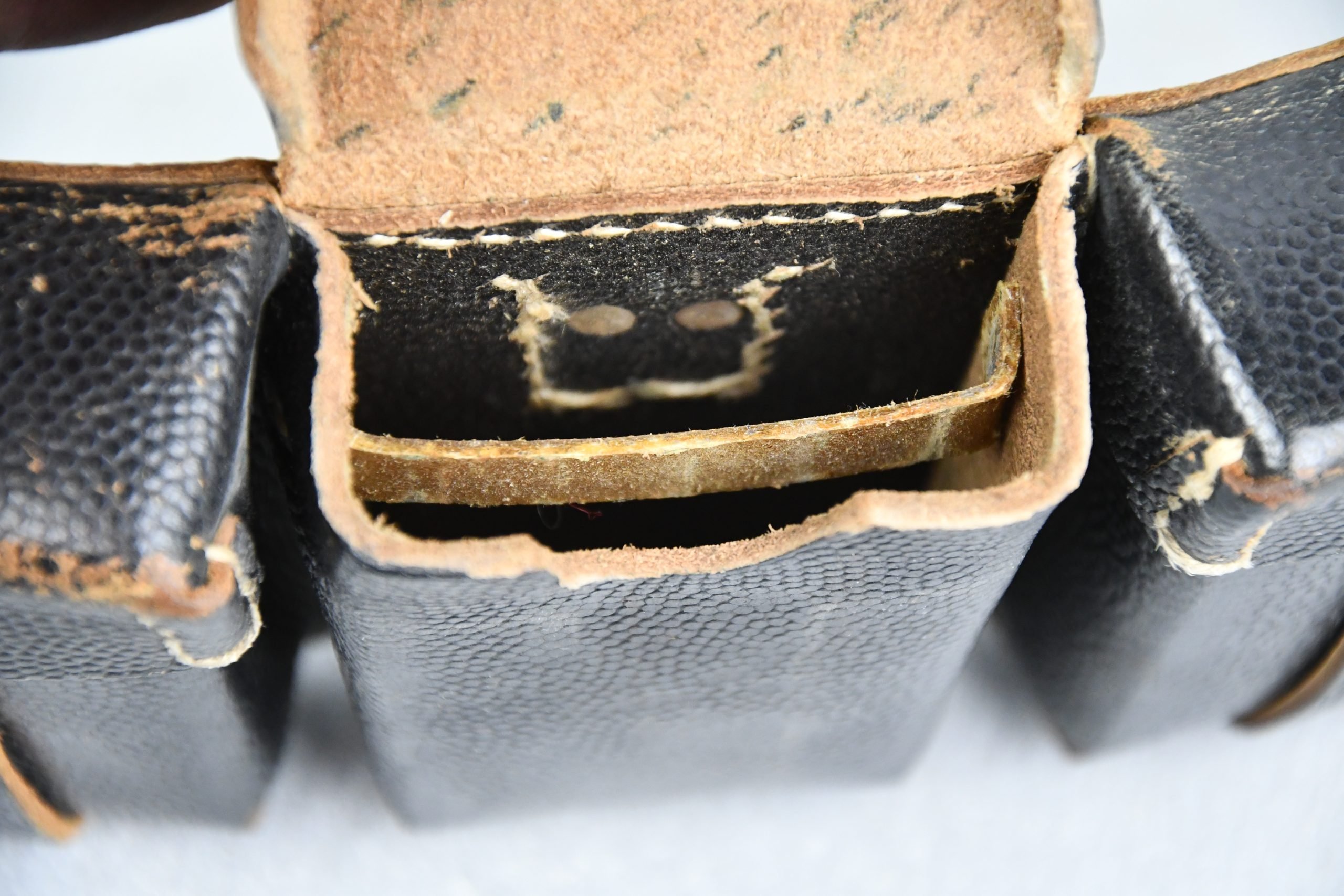 Wehrmacht K98 ammunition pouch with RBNr. — image 4