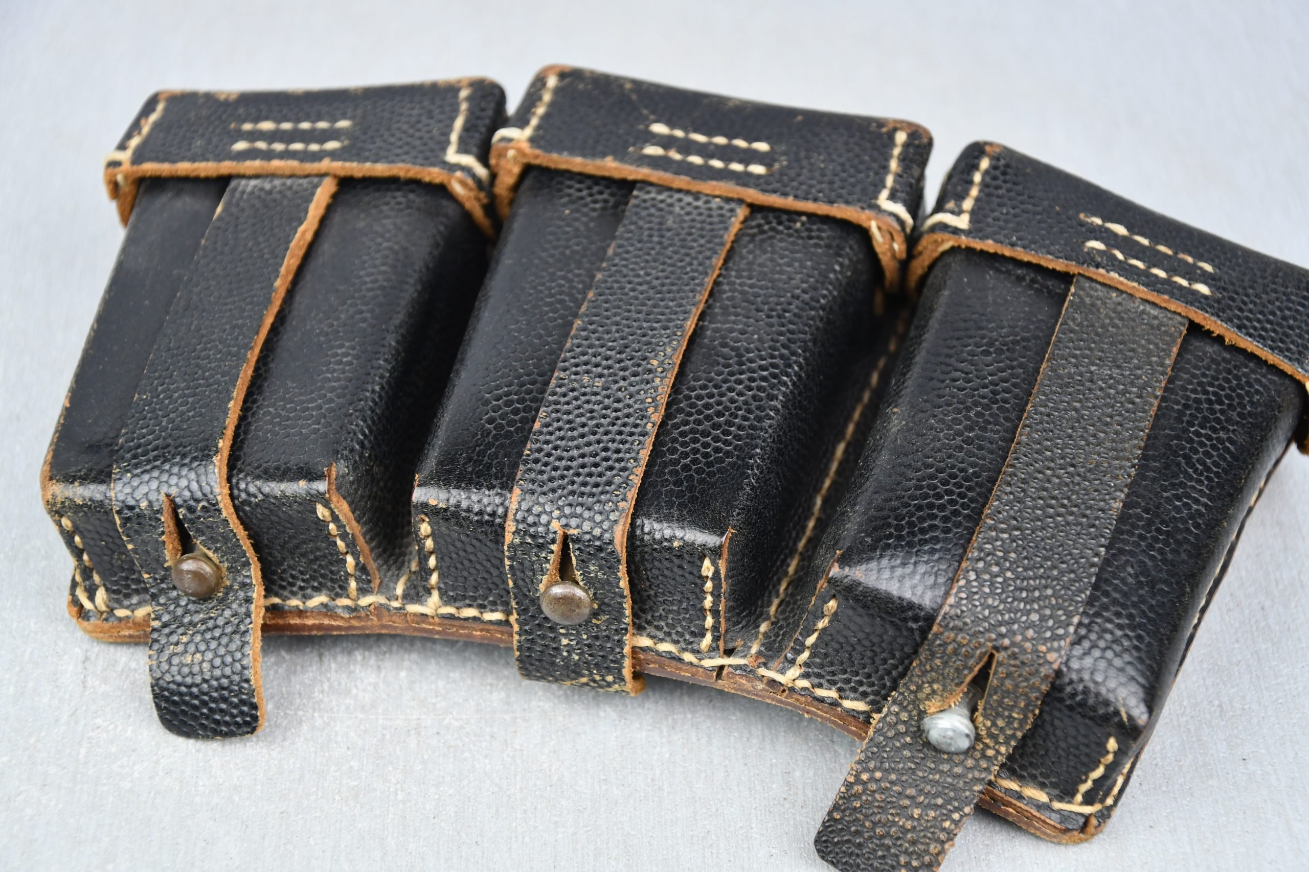 Wehrmacht K98 ammunition pouch with RBNr. — image 5