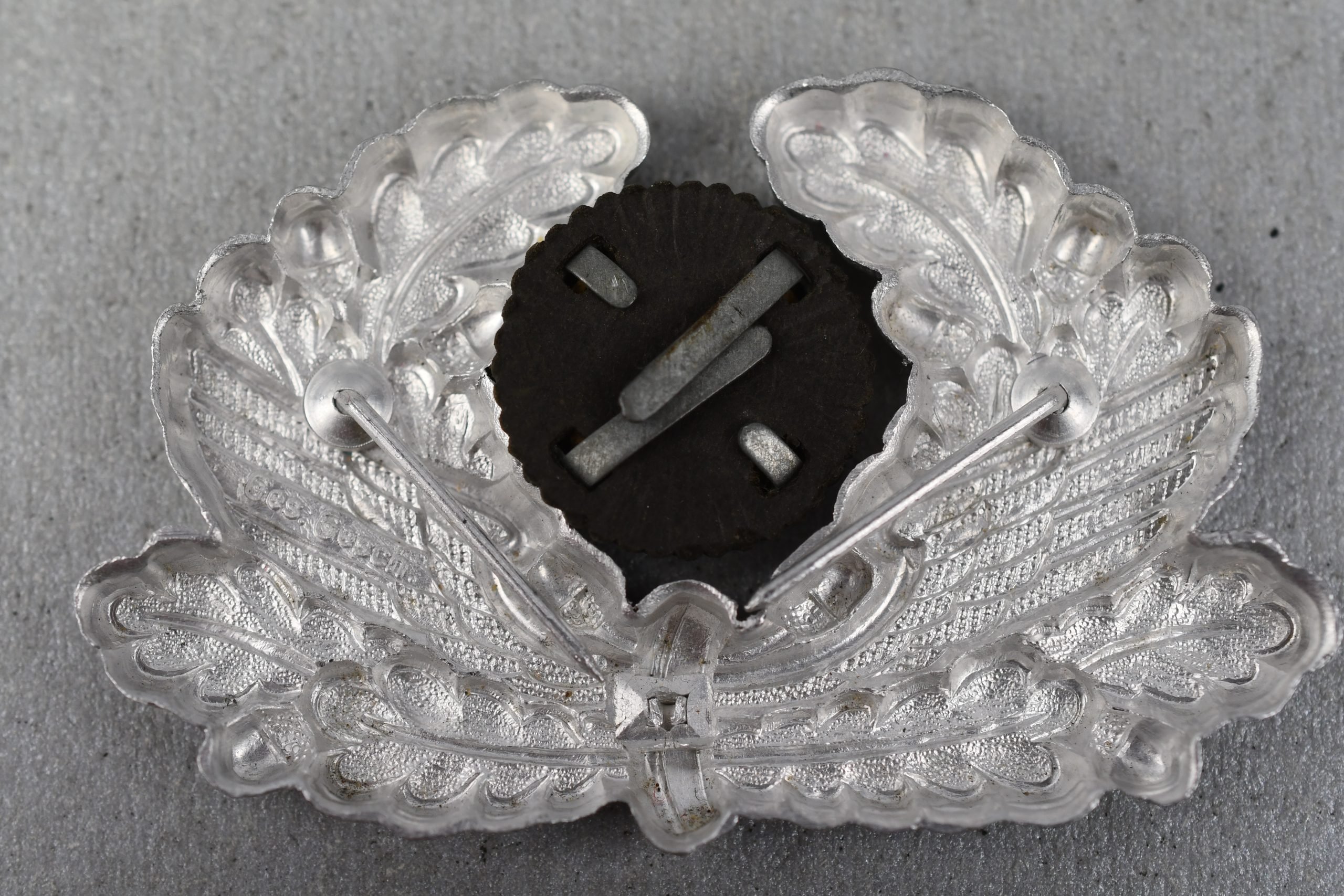 Bahnshutzpolizei visor cap cocarde — image 2