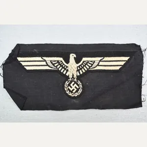 M33 Army (Heer) first pattern panzer 'BeVo' breast eagle