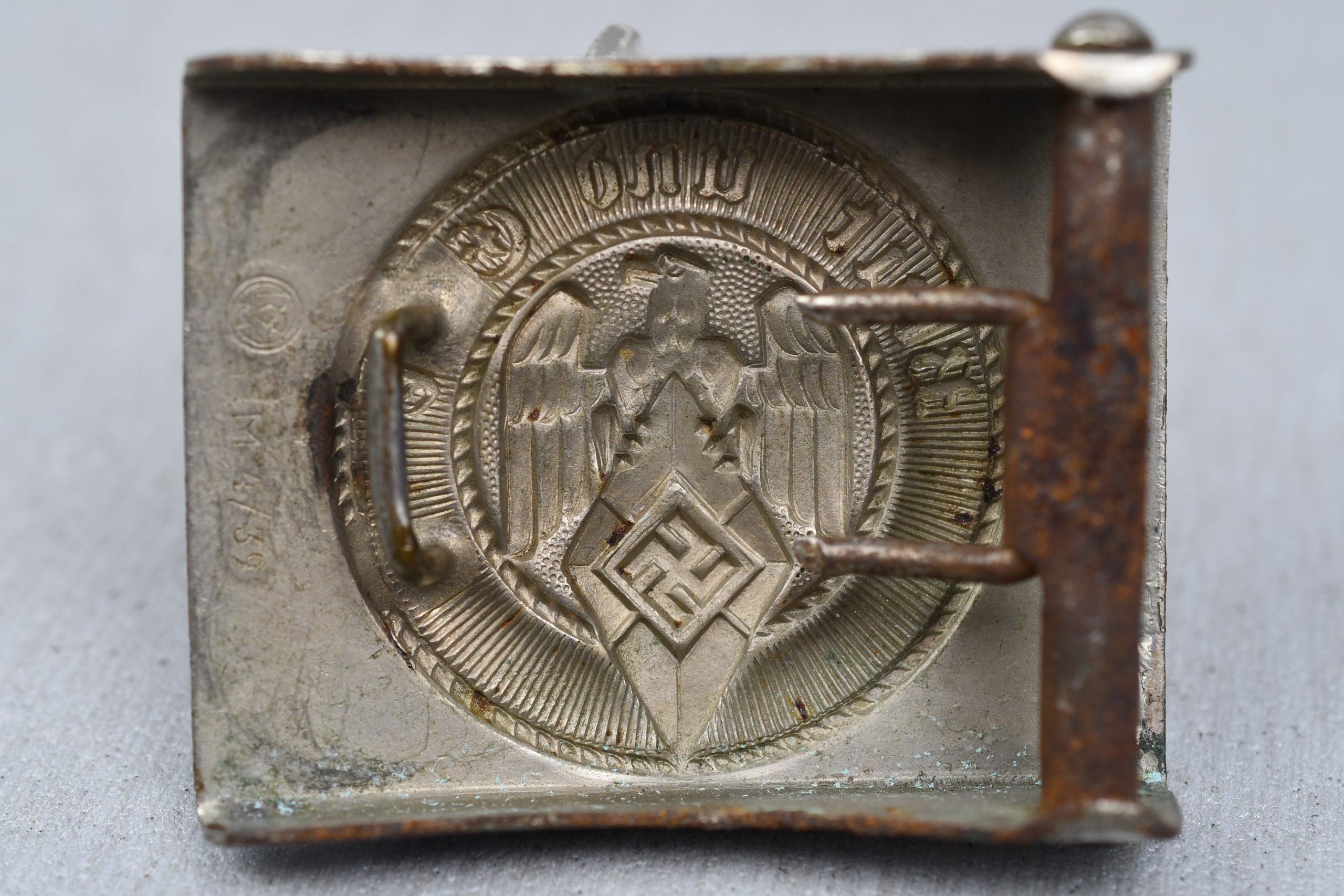 Hitlerjugend belt buckle by Assmann RZM M4/39 — image 2