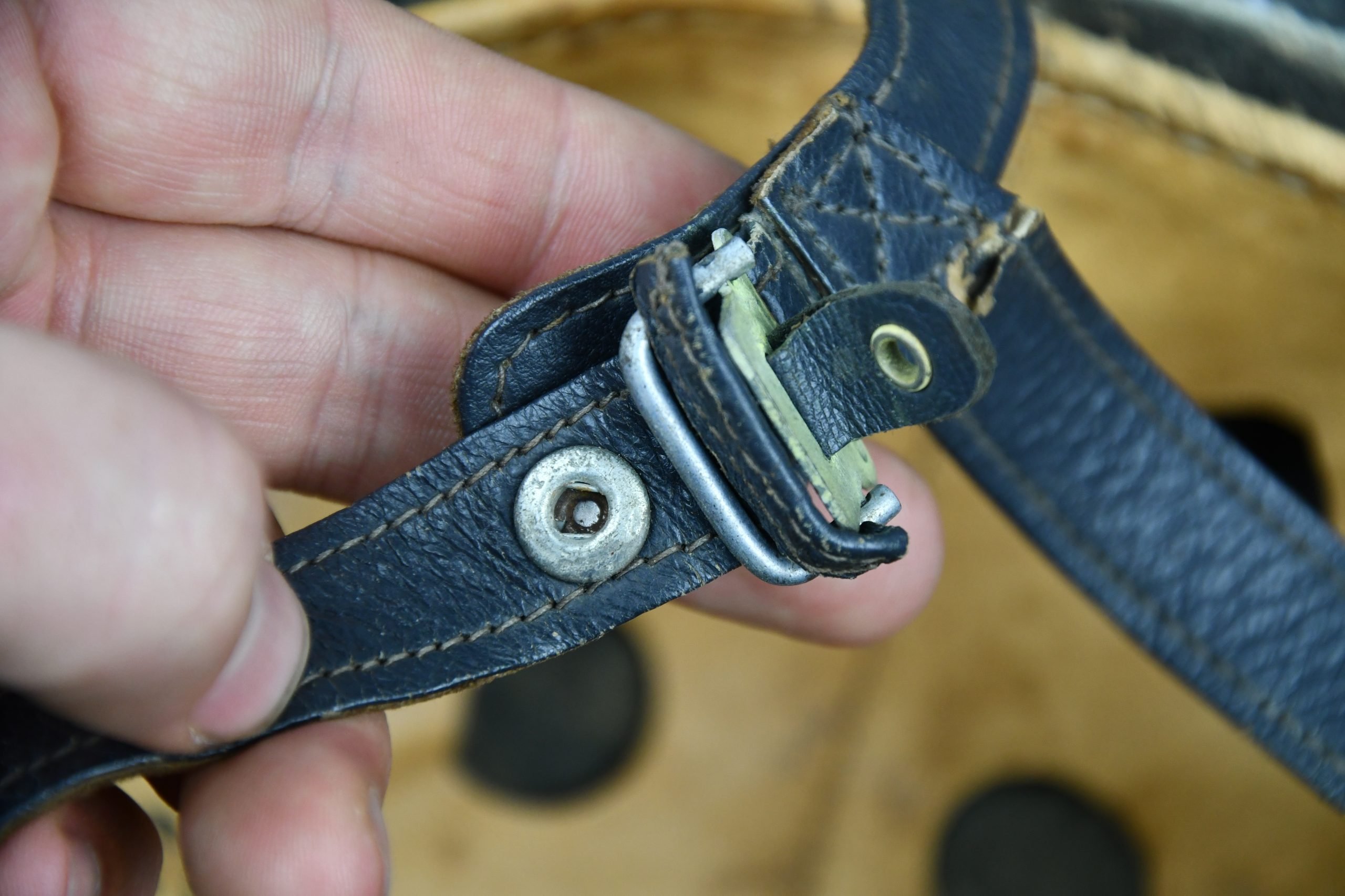 M38 Luftwaffe single decal paratrooper 'Fallschirmjäger' helmet ET66 — image 15