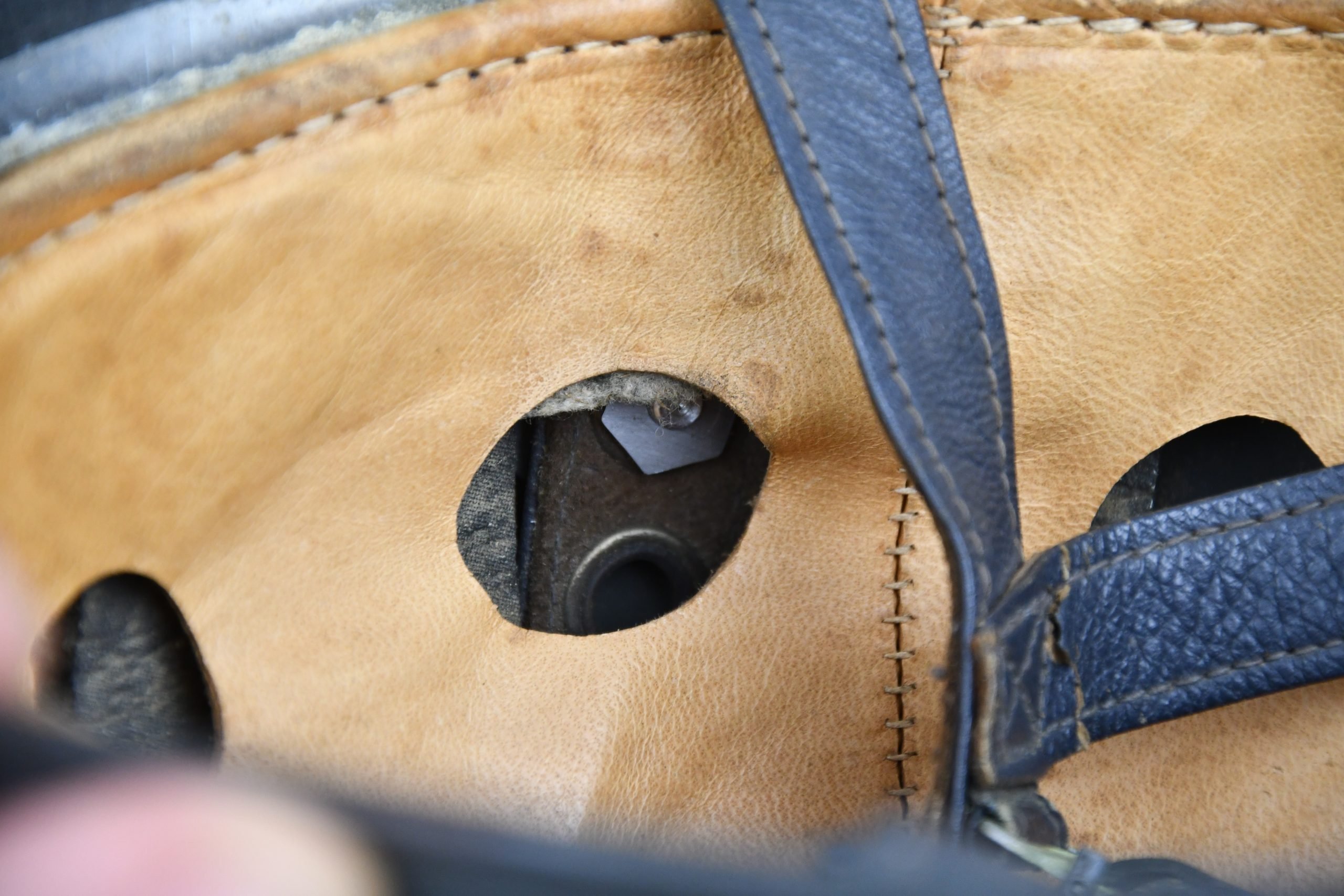 M38 Luftwaffe single decal paratrooper 'Fallschirmjäger' helmet ET66 — image 21