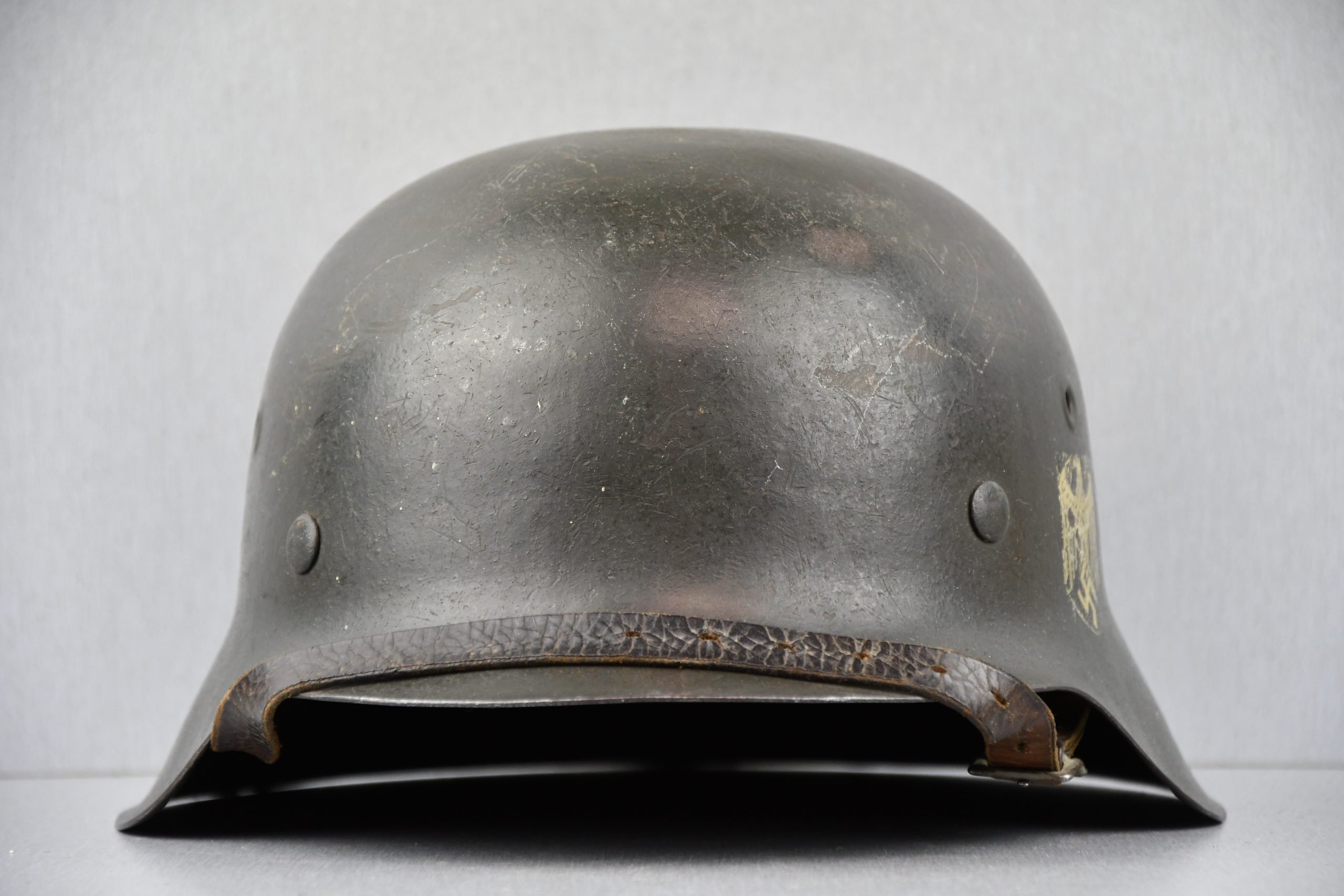M42 army (Heer) single decal steel helmet EF64 — image 4