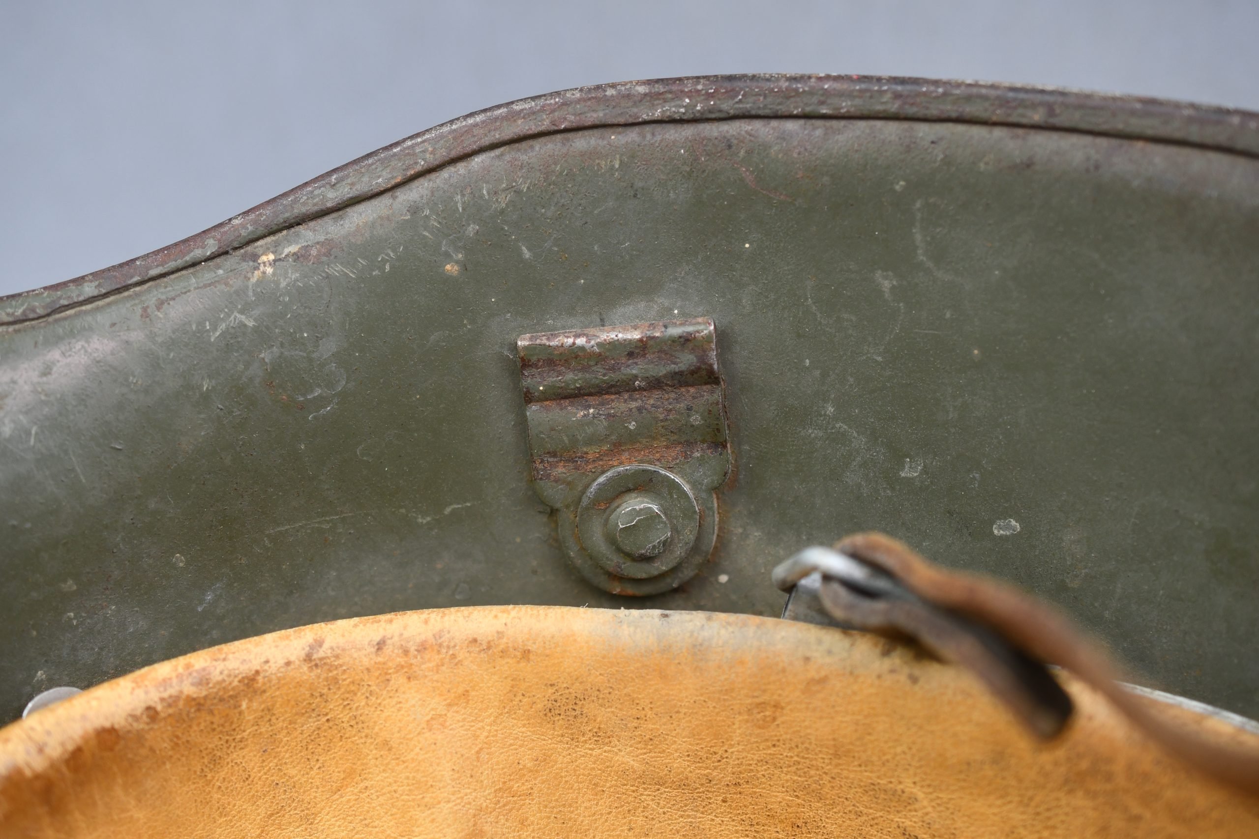 M17 army (Heer) transitional double decal steel helmet — image 11