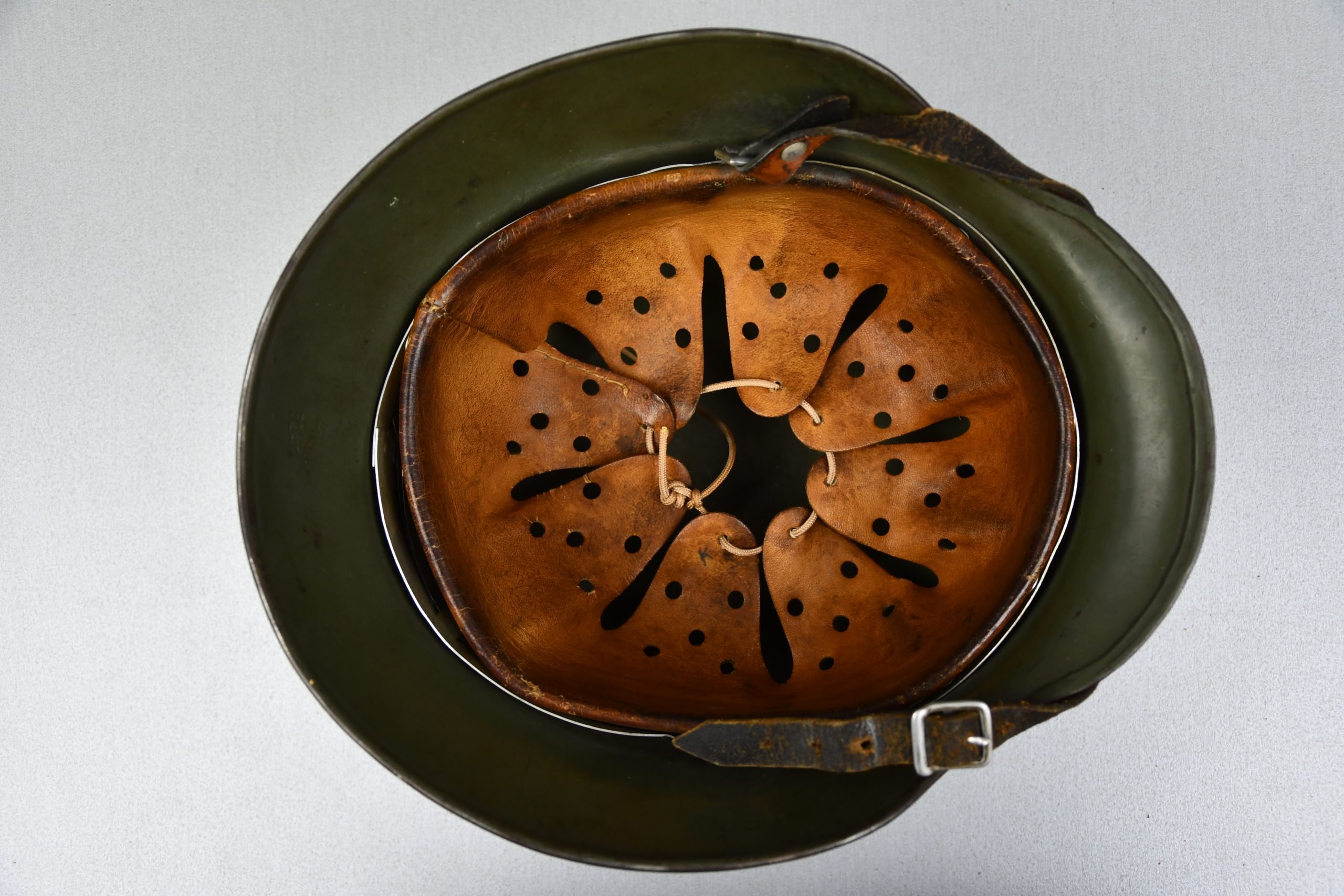 M35 army (Heer) double decal steel helmet ET64 1937 — image 6