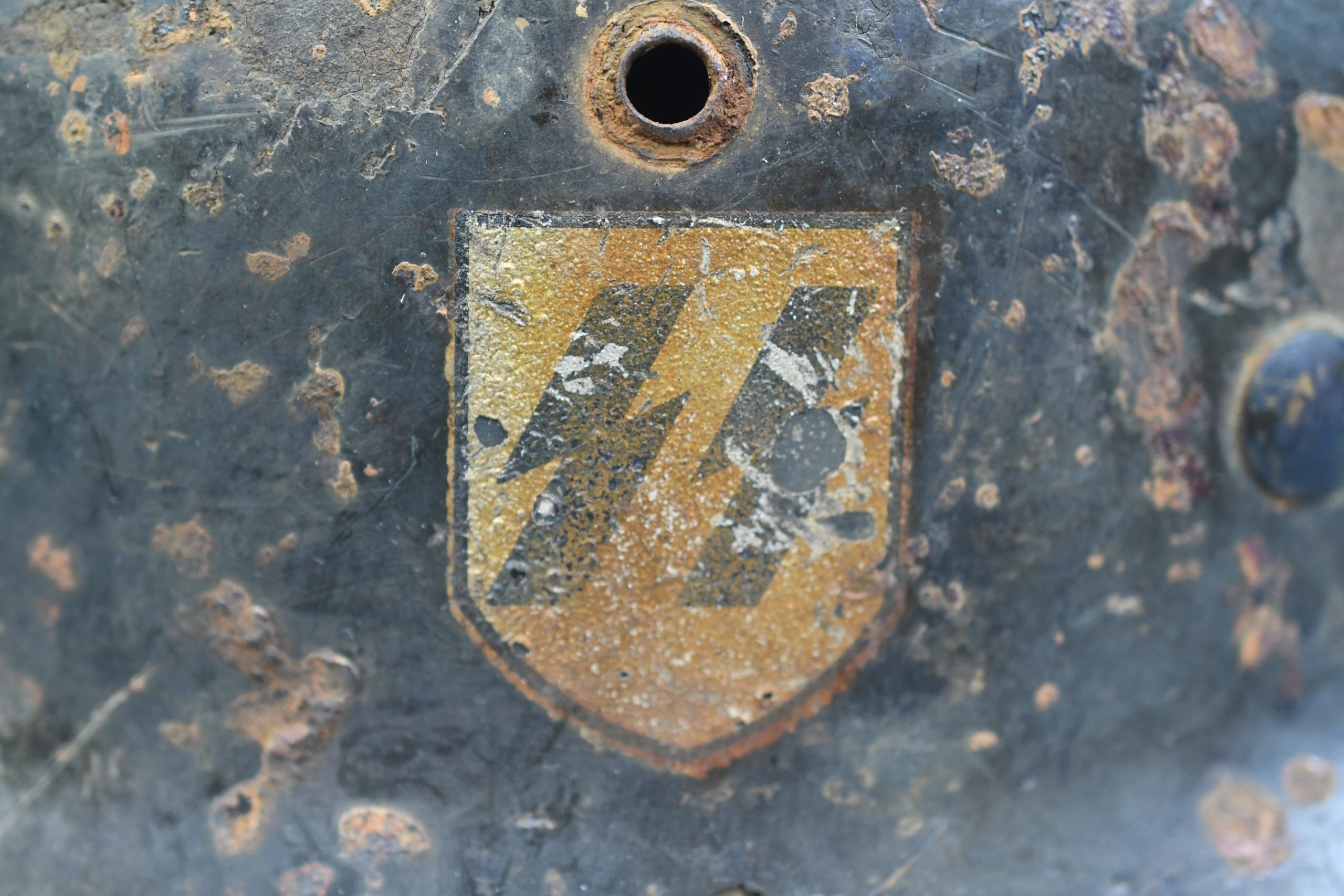 M35 Waffen-SS ex-double decal steel helmet Q66 — image 7