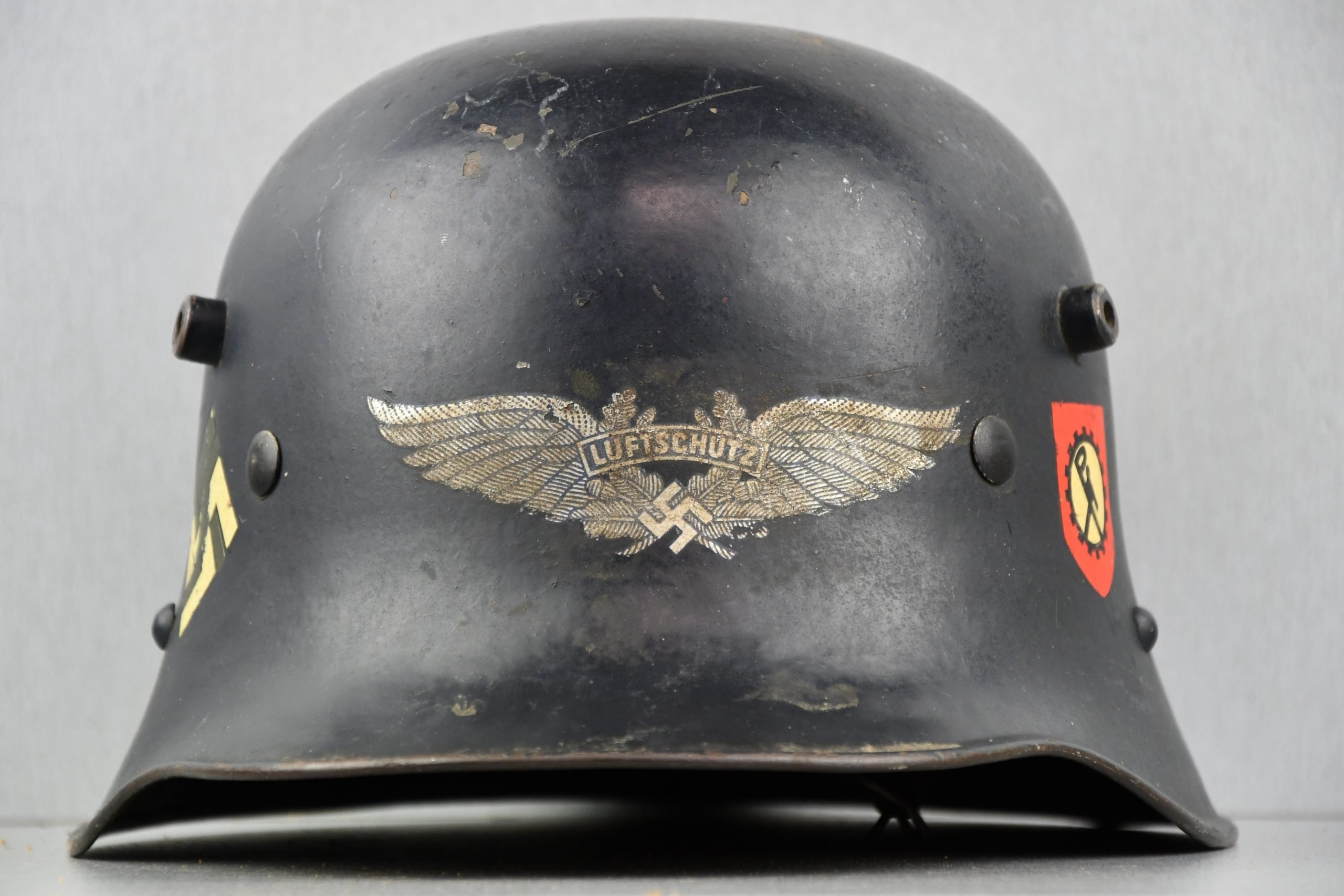 RARE M17 Reissued 'Polte Ammunition Factory' Luftschutz Steel Helmet — image 6