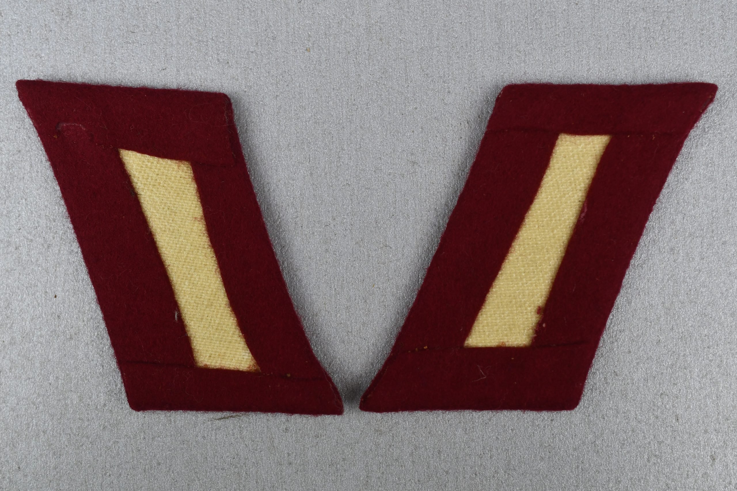 Army (Heer) Nebelwerfer officer 'Waffenrock' dress collar tabs — image 2